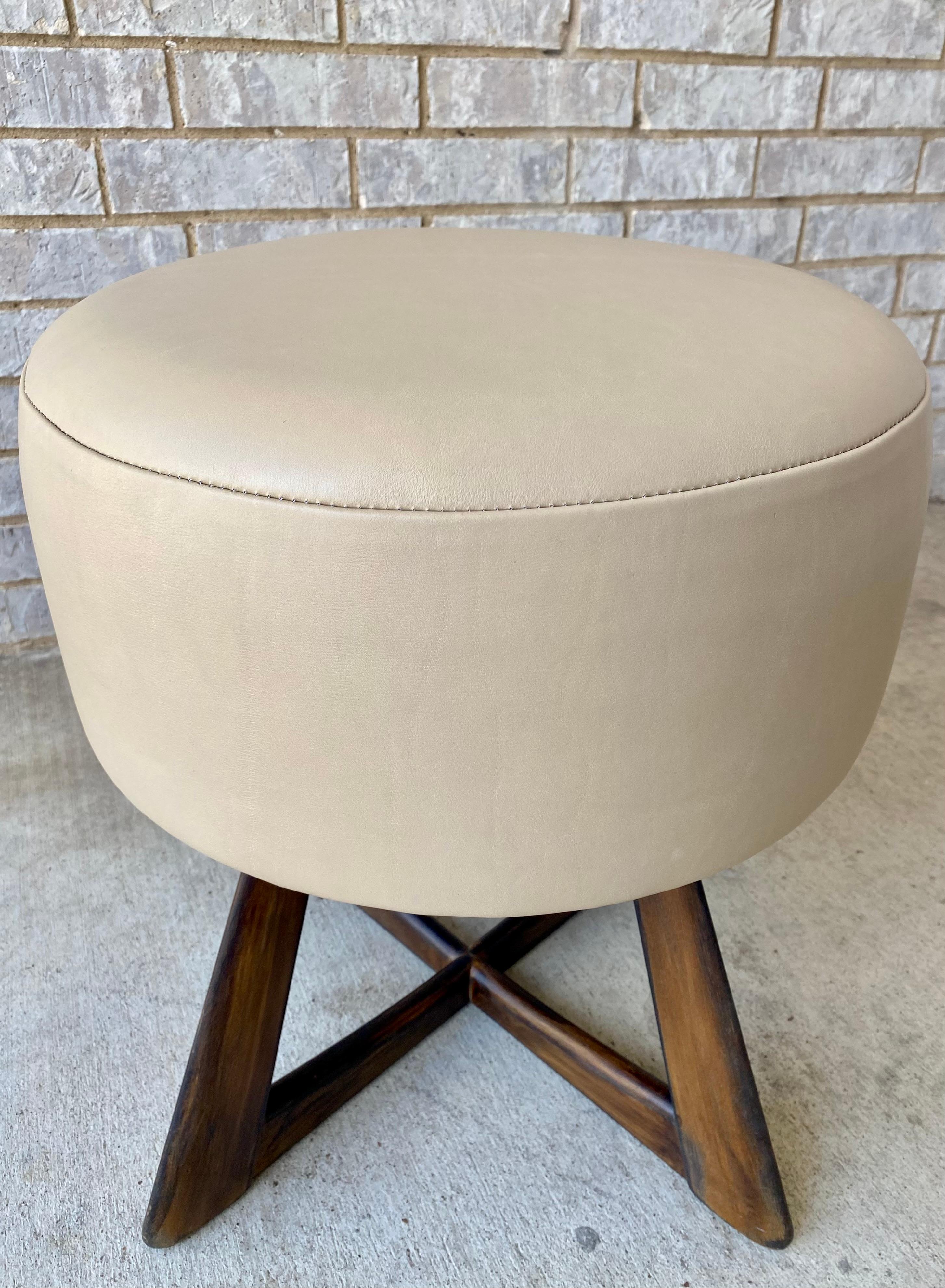 20th Century Midcentury Modern Leather Reupholstered Heywood Wakefield Swivel Stool