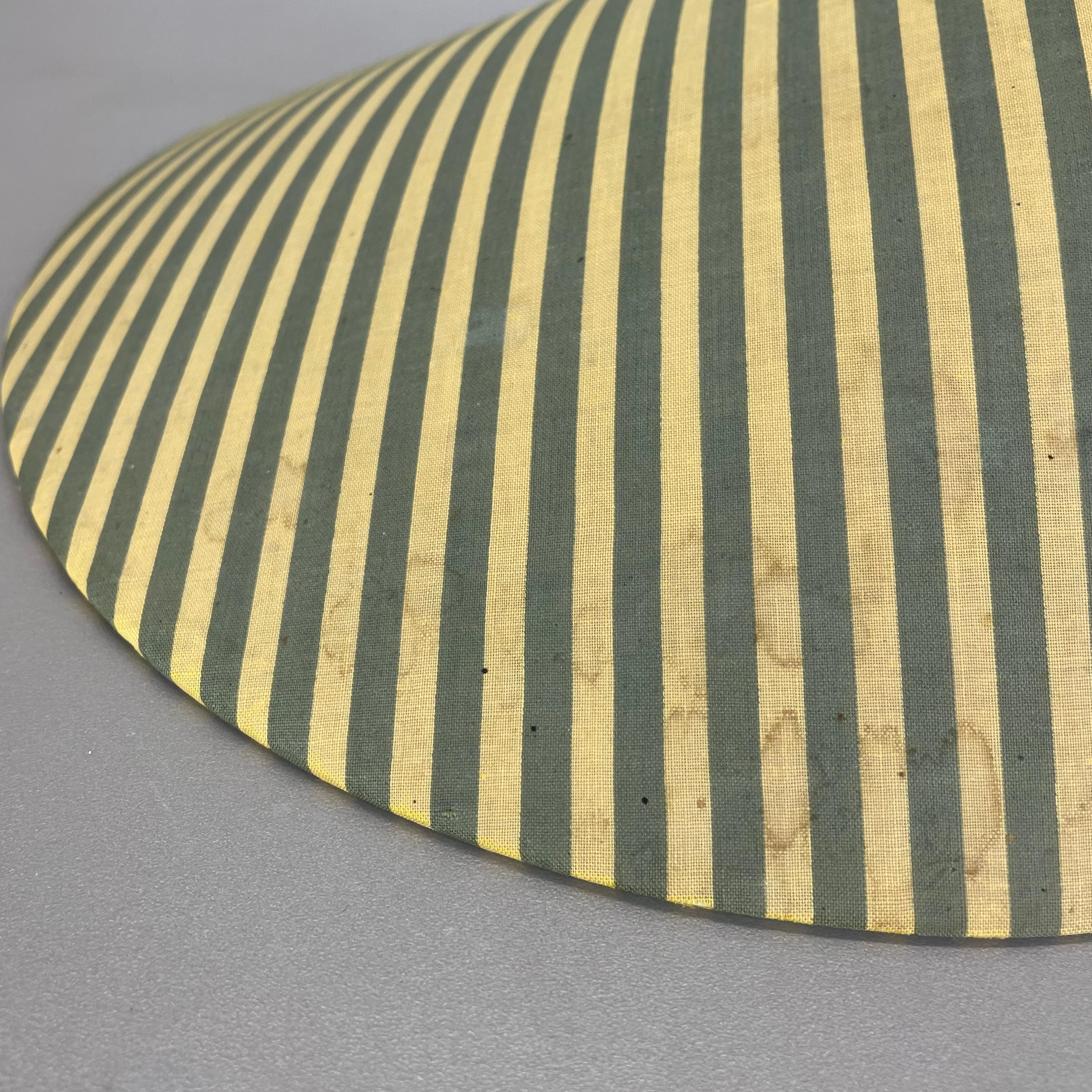 Lampe de table moderne du milieu du siècle en laiton bouclé par J.T. Kalmar attribuée à l'Autriche, années 1950 en vente 9