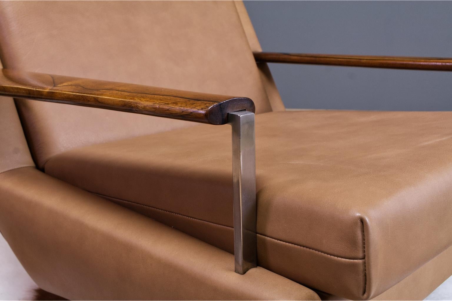 Metal Mid-Century Modern Lounge Chair by Louis Van Teeffelen in Brown Leather, 1960s For Sale