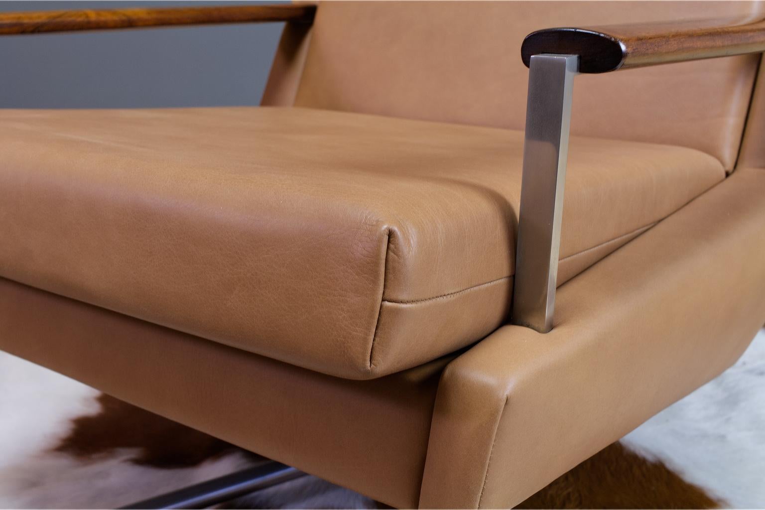 Mid-Century Modern Lounge Chair by Louis Van Teeffelen in Brown Leather, 1960s For Sale 2