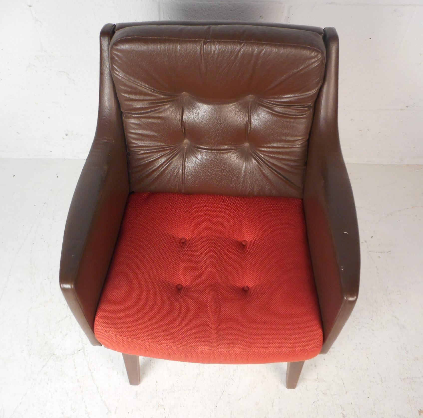 Mid-20th Century Midcentury Modern Lounge Chair For Sale