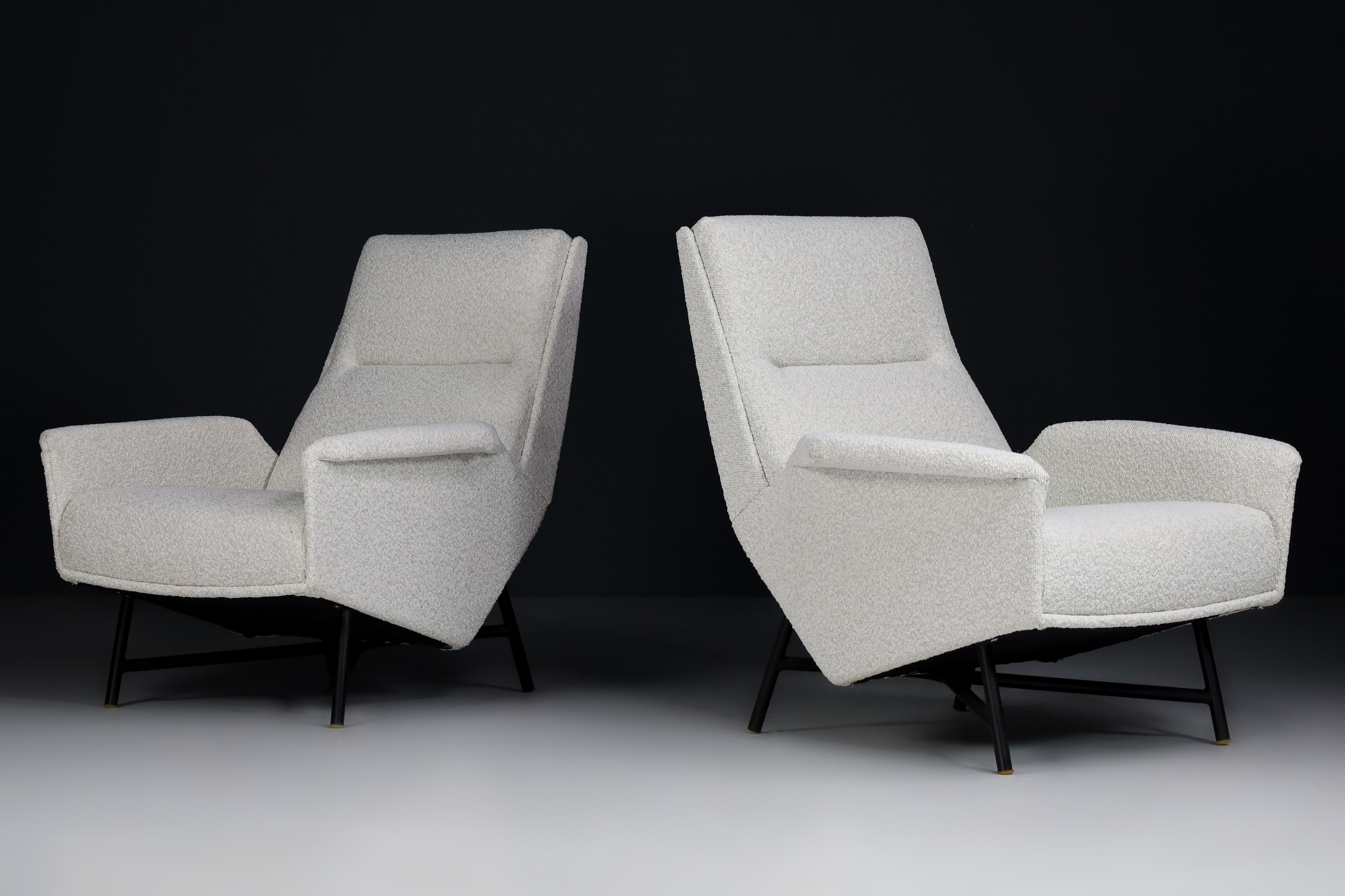 French Mid-Century Modern Lounge Chairs in Re-Upholstered Boucle by Guy Besnard, 1959 For Sale