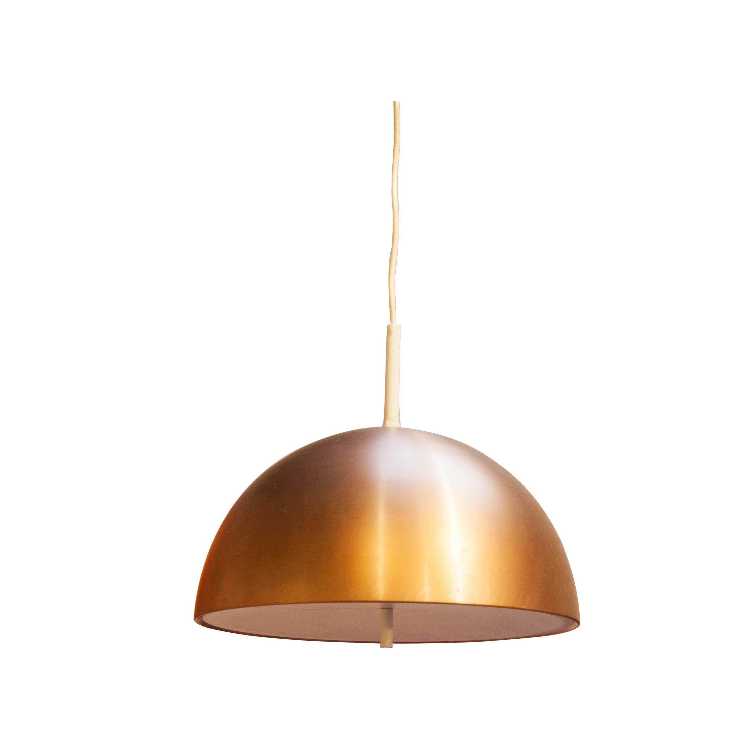 Ceiling lamp whit metalic structure and copper coating.