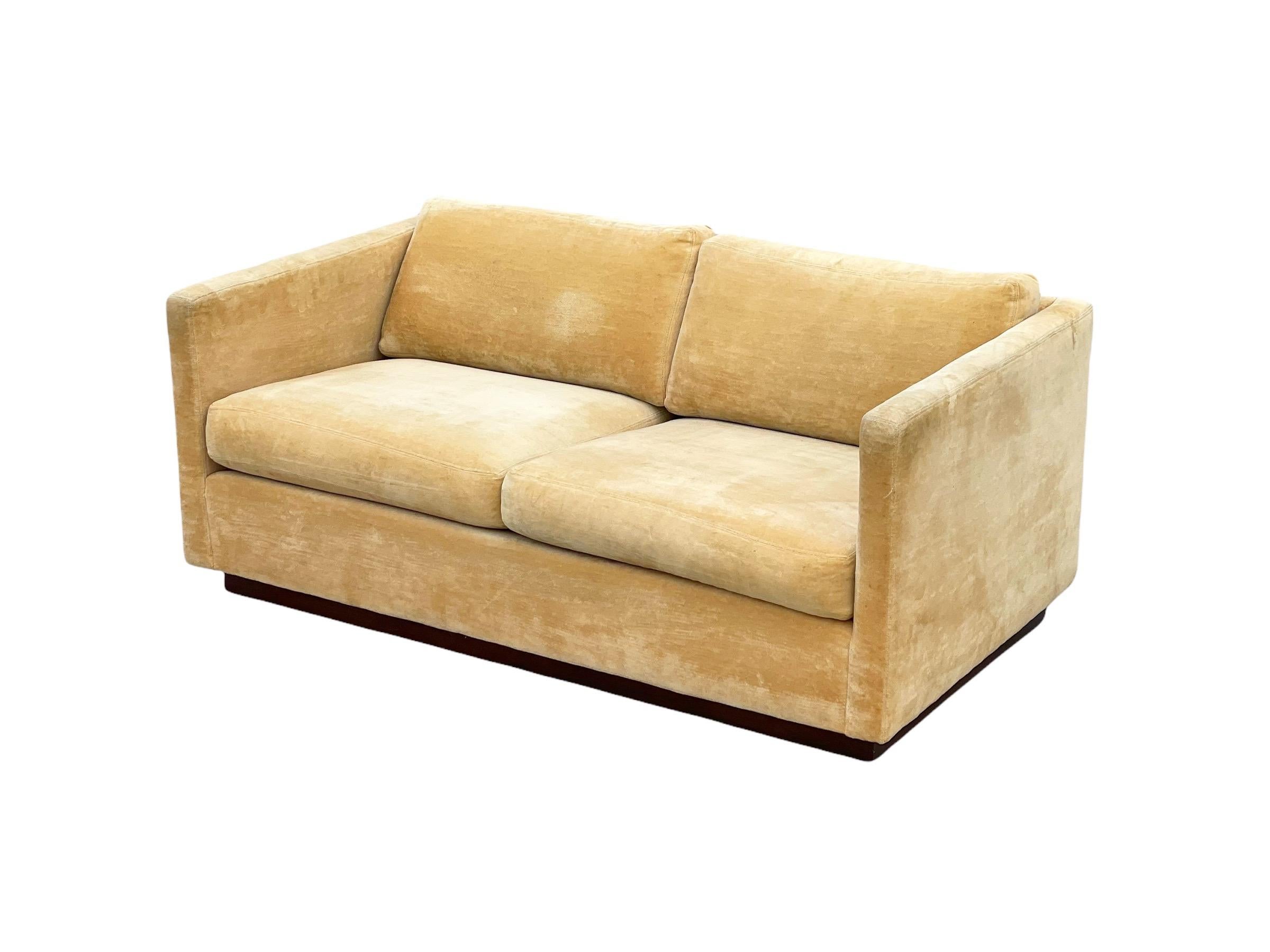 vintage thayer coggin sofa