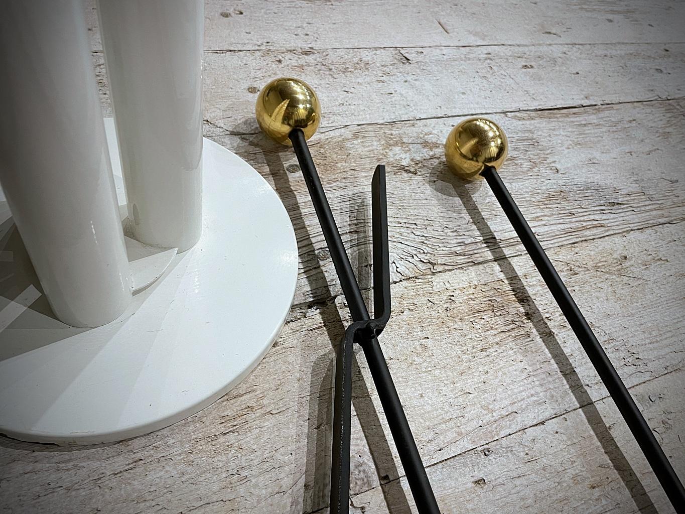 Midcentury Modern Minimalistic Tower Brass & Steel Fireplace Tools, 1960s, Italy For Sale 1