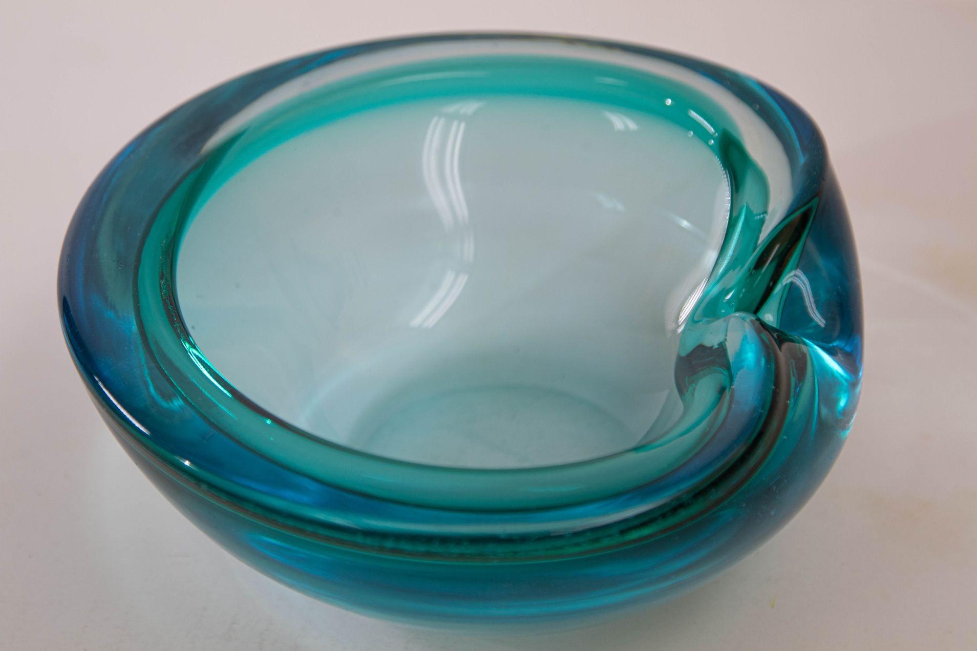 Mid-Century Modern Murano Blue Glass Decorative Bowl Ashtray, 1970s 3