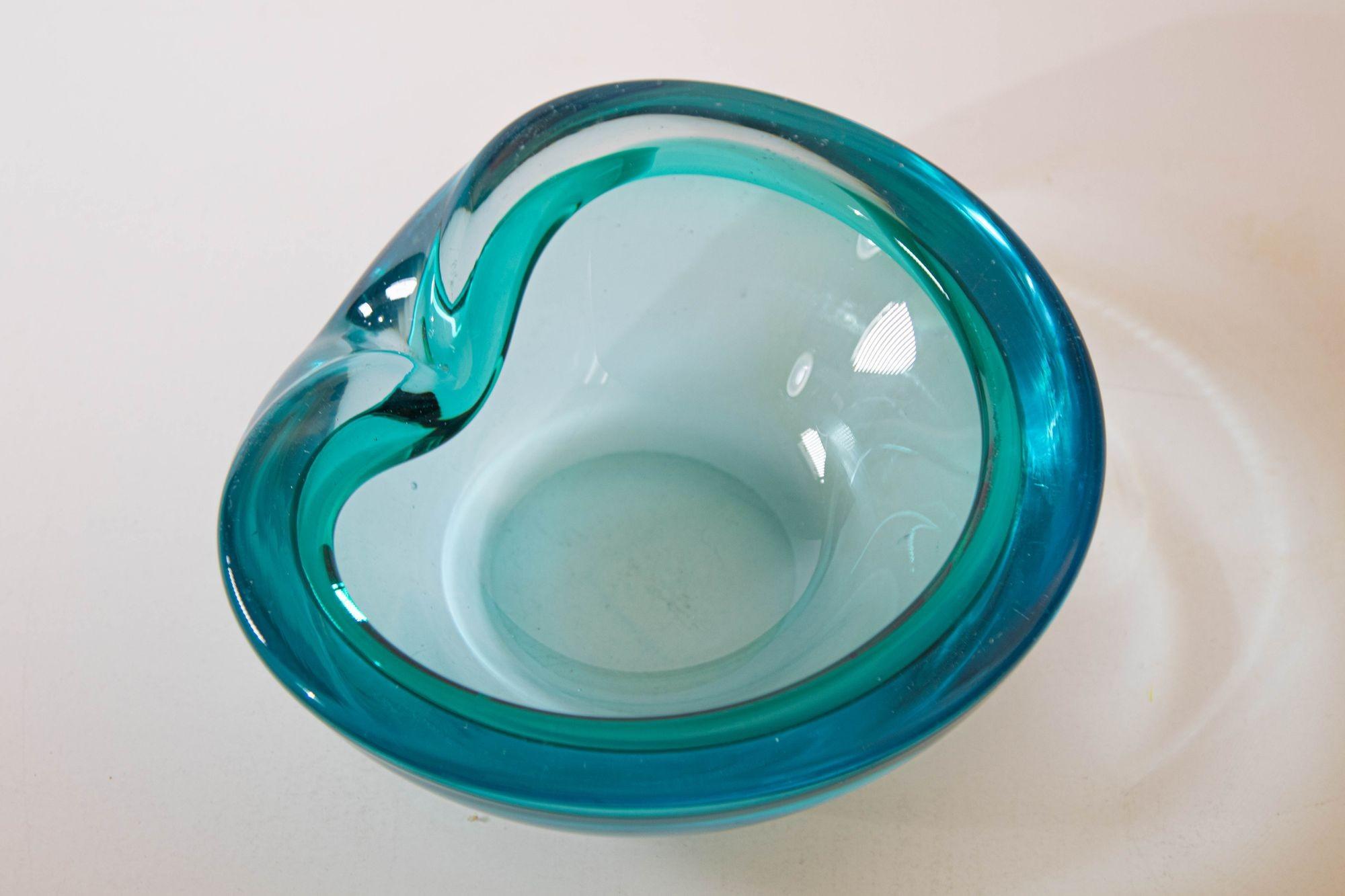 Mid-Century Modern Murano Blue Glass Decorative Bowl Ashtray, 1970s 7