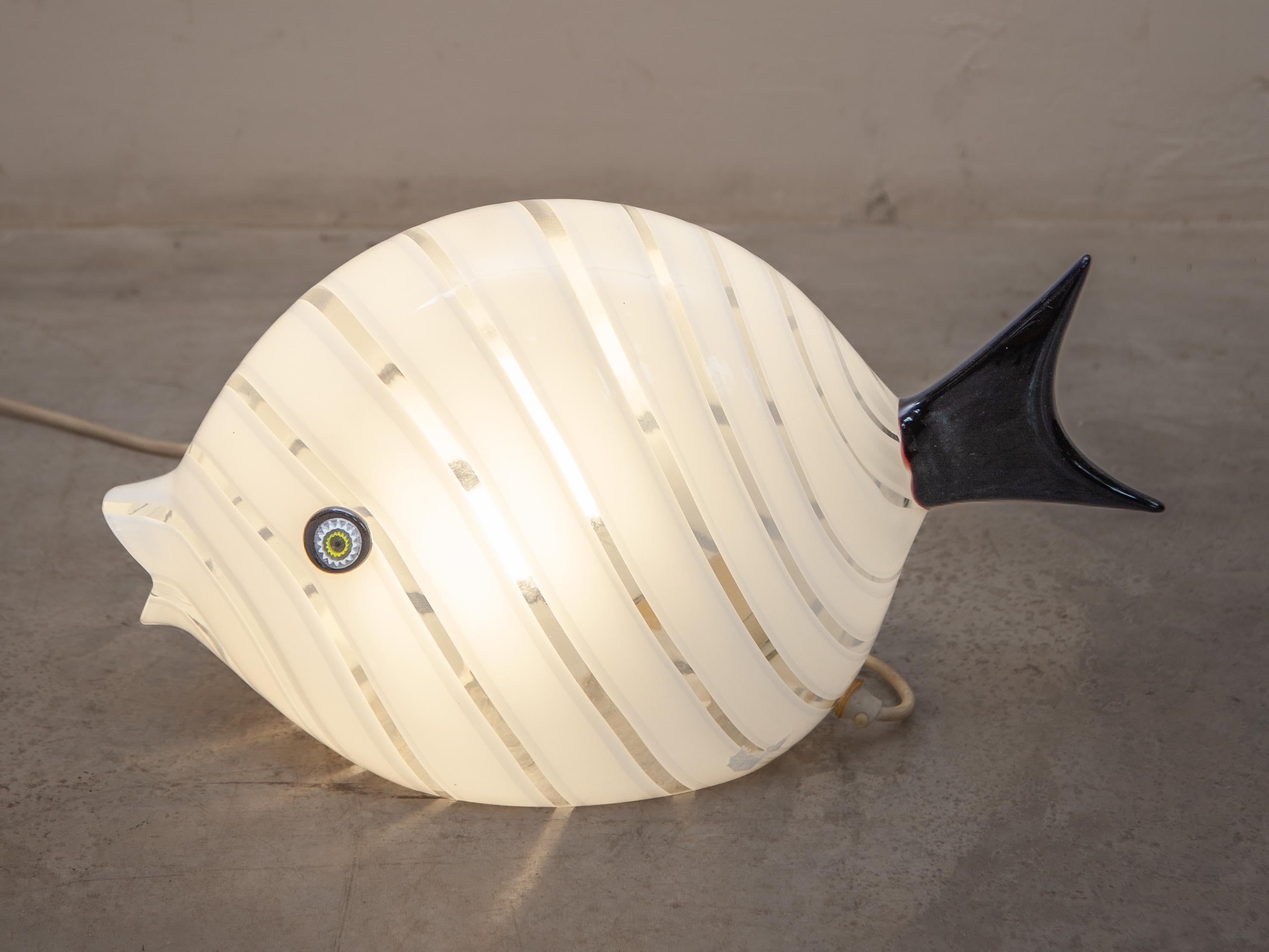 Art Glass Midcentury Modern Murano Fish Sculpture Table Lamp, 1970s For Sale