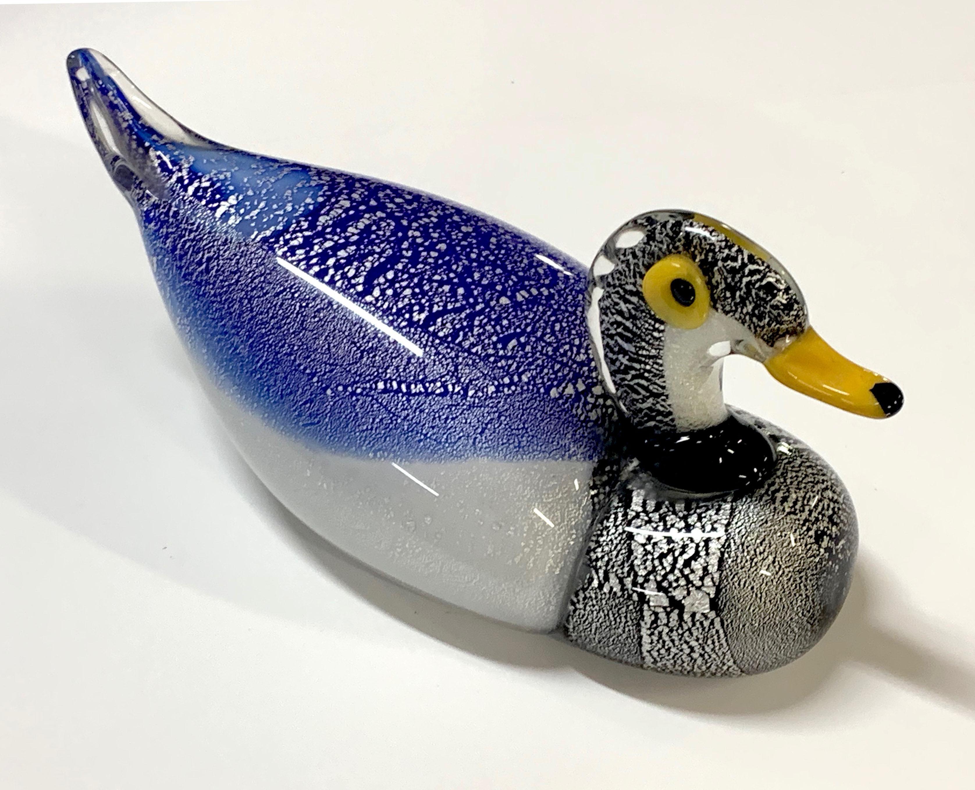 Hand-Crafted Mid-Century Modern Murano Glass Italian Duck Sculpture with Silver Dots, 1970s