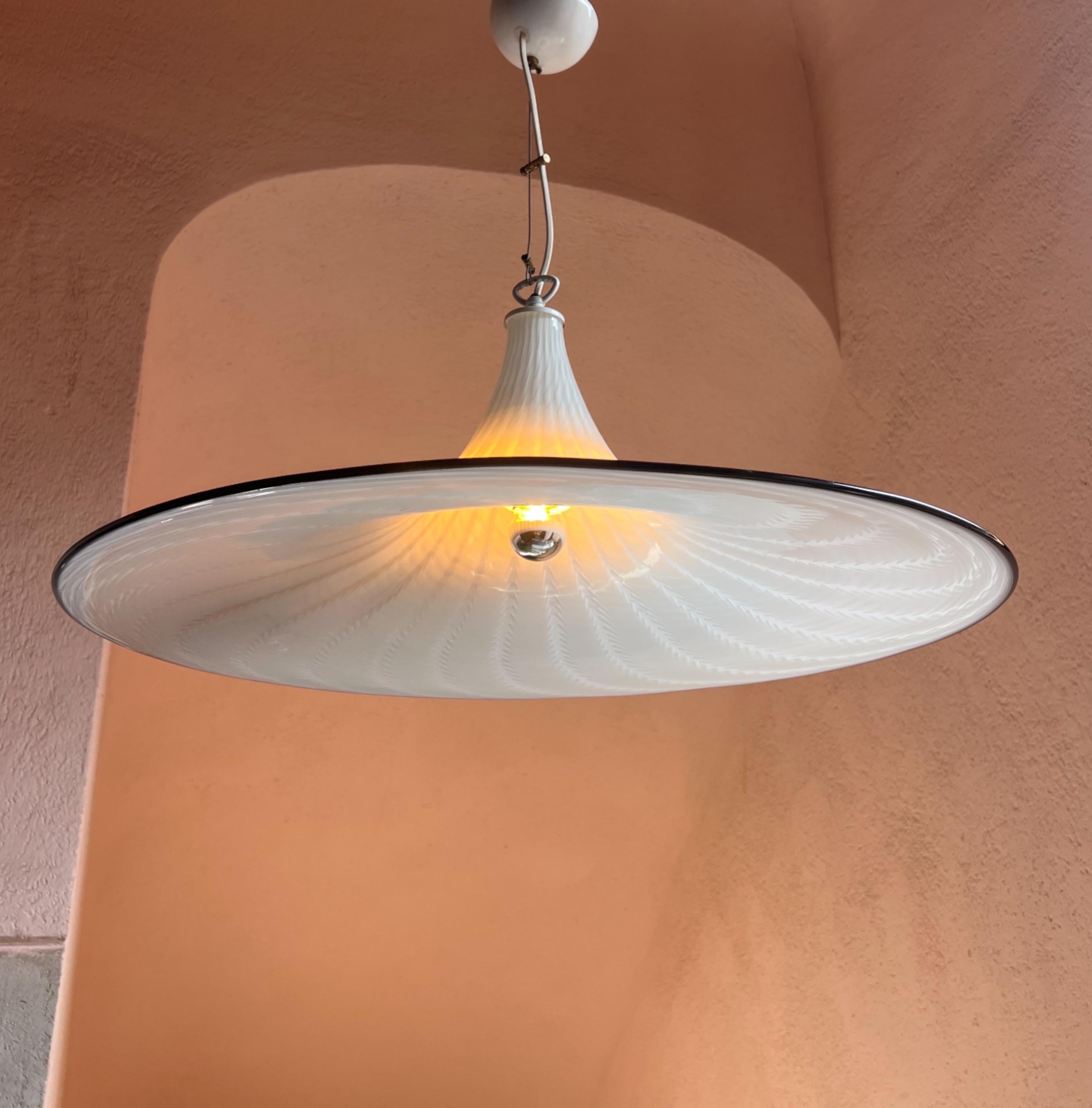 Lampada a sospensione in vetro di Murano del periodo medio moderno, anni '70 - Italia in vendita 4