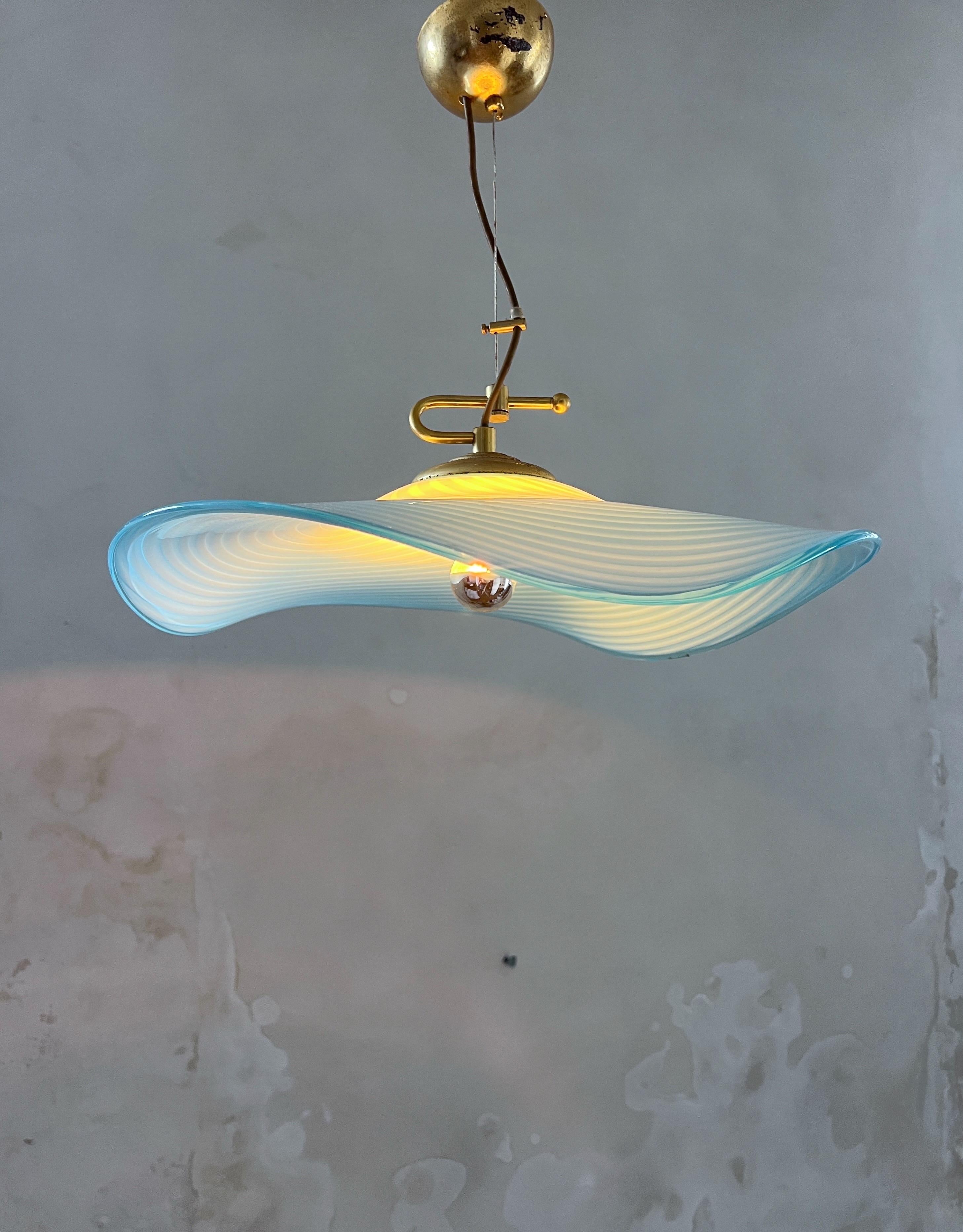 Moderne Murano-Glas-Hängeleuchte aus der Mitte des Jahrhunderts 1970 Italien im Angebot 2