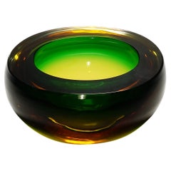 Midcentury Modern Murano Green and Amber Sommerso Art Glass Bowl 1960s