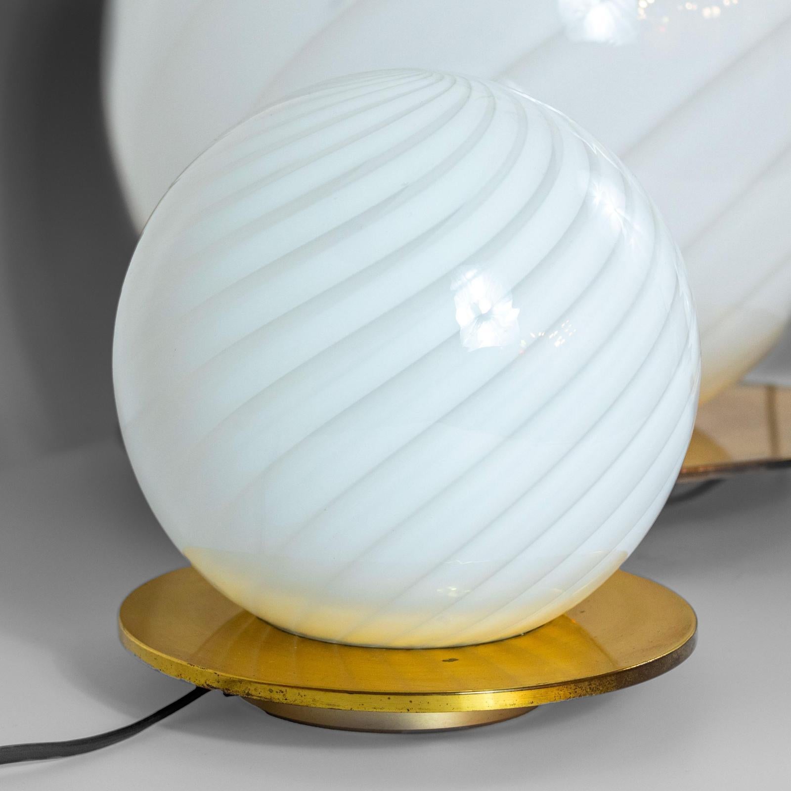 MidCentury Modern Murano Table Lamps in the Style of Venini, Italy, Set of Three 5