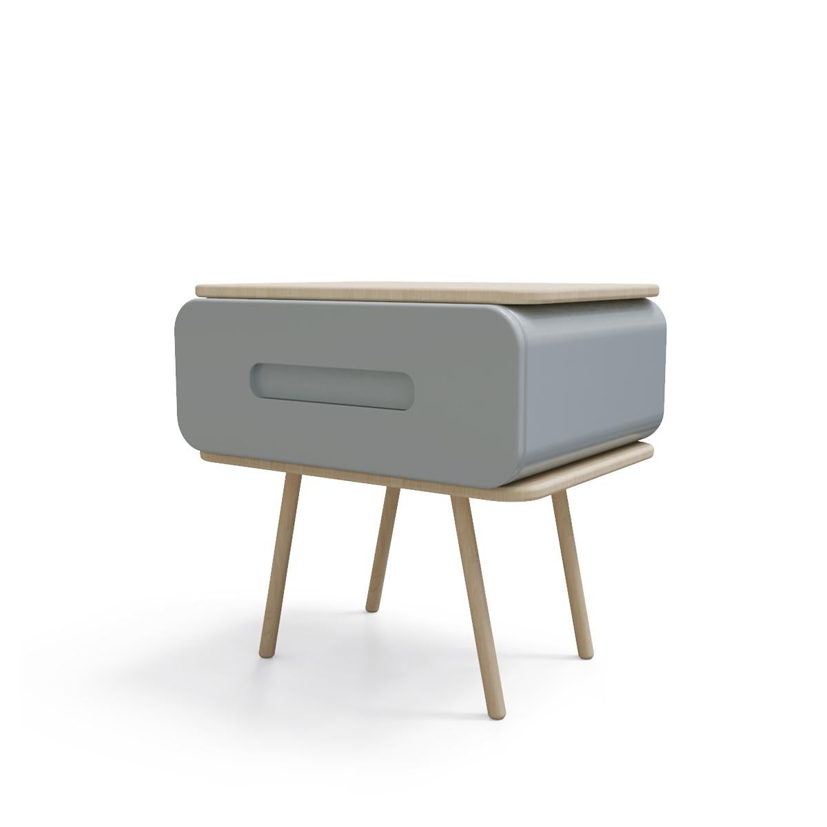 Bring a Minimalist style to your living room with this unique nightstand. Seti nightstand showcase a rectangular metal clean-lined silhouette on four round legs featuring a contrasting finish.
Easily used as an end table or as a