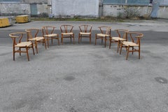 Mid-Century Modern Oak Wishbone Chairs by Hans Wegner