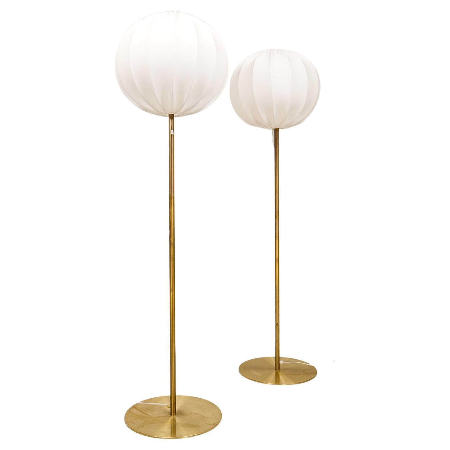 Mid-Century Modern Pair of Brass Floor Lamps Luxus, Sweden, 1970s For Sale