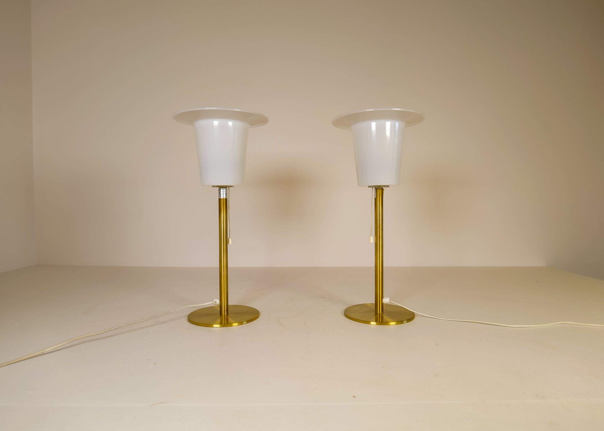 Mid-Century Modern Pair of Brass Table Lamps Luxus, Sweden, 1970s 7