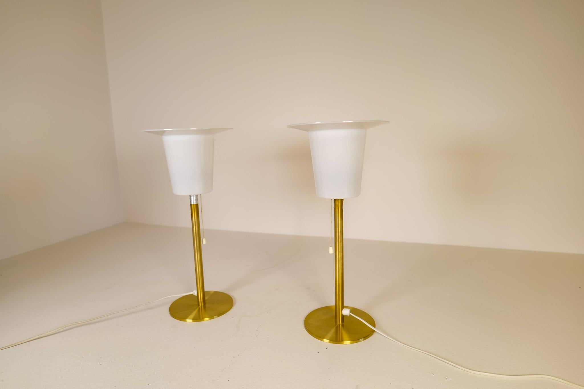 Mid-Century Modern Pair of Brass Table Lamps Luxus, Sweden, 1970s 8