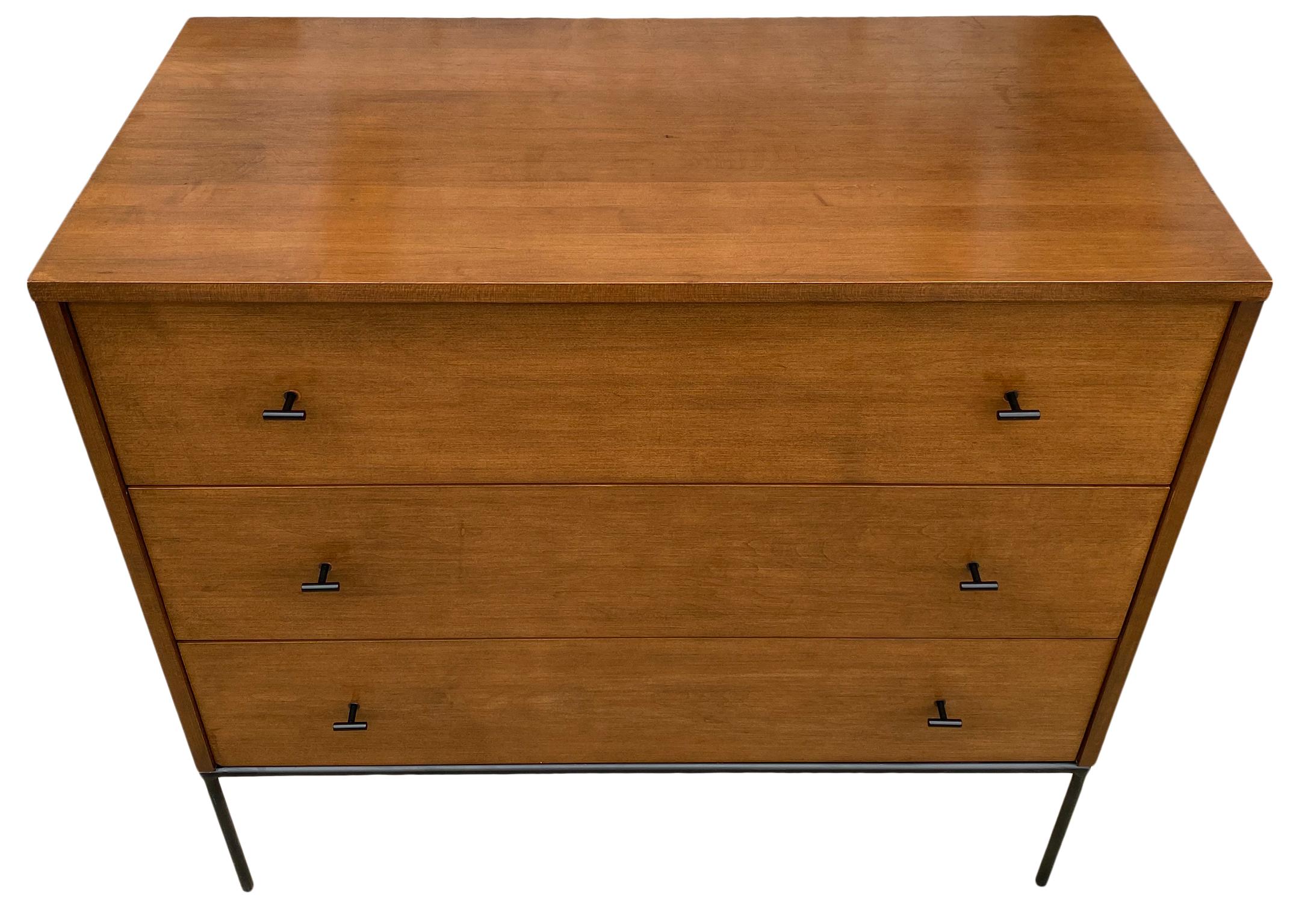 Vintage midcentury Paul McCobb 3-drawer dresser Planner Group #1508. Beautiful dresser by Paul McCobb circa 1950s Planner Group, 3 drawer, solid maple, Walnut finish, black T pulls, black iron base. Clean inside and out all drawers slide smooth.