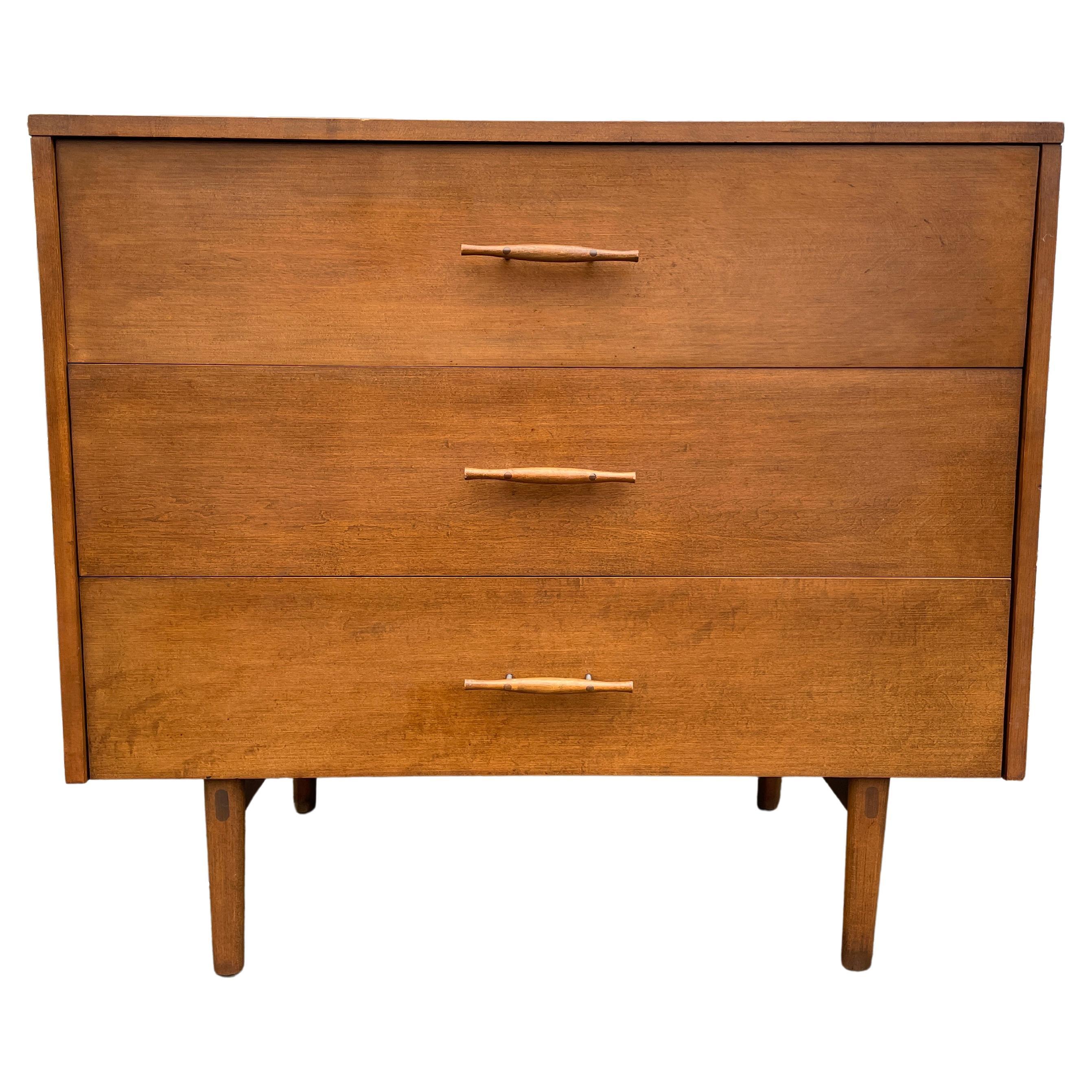 Midcentury Modern Paul McCobb 3-Drawer Dresser #1508 Walnut Finish Pull Handles