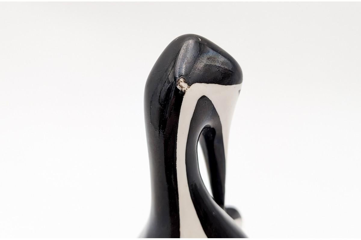 Mid-Century Modern Midcentury modern pelican figurine by Ćmielów, Poland, 1960s.