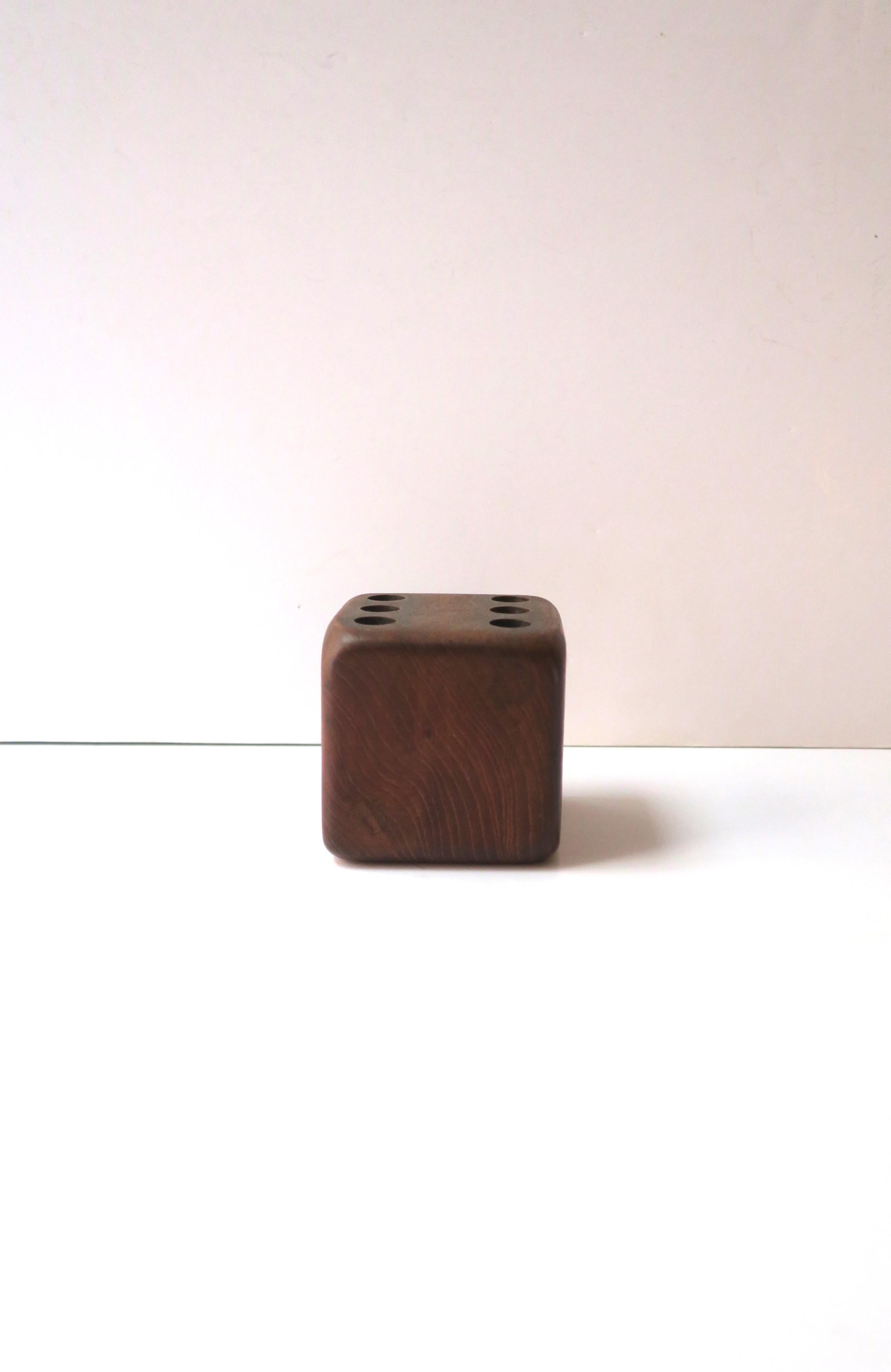 Midcentury Modern Pen Pencil Desk Holder Wood Dice from Sweden In Good Condition For Sale In New York, NY