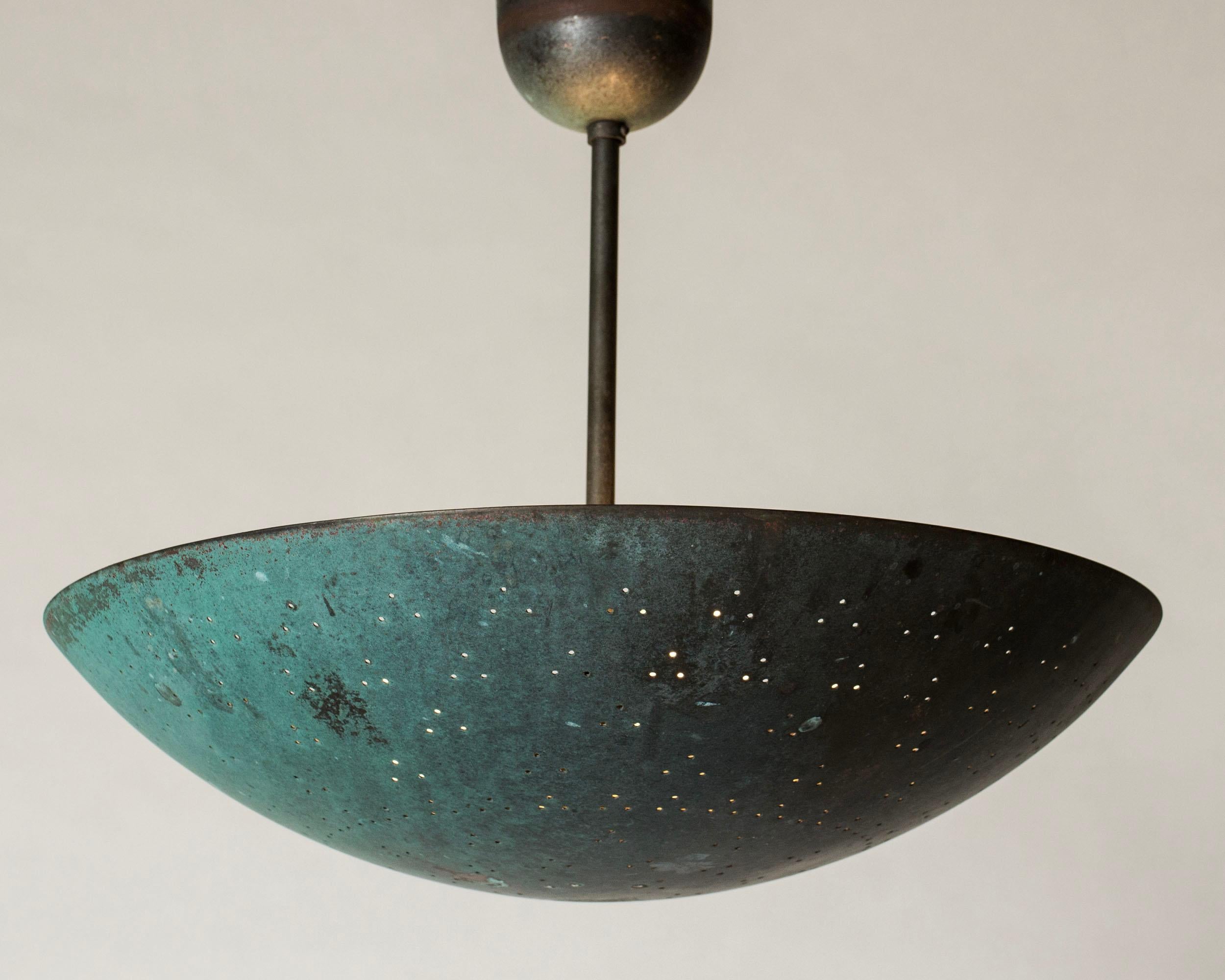 Midcentury Modern pendant attributed to Paavo Tynell, Norway, 1950s In Good Condition For Sale In Stockholm, SE