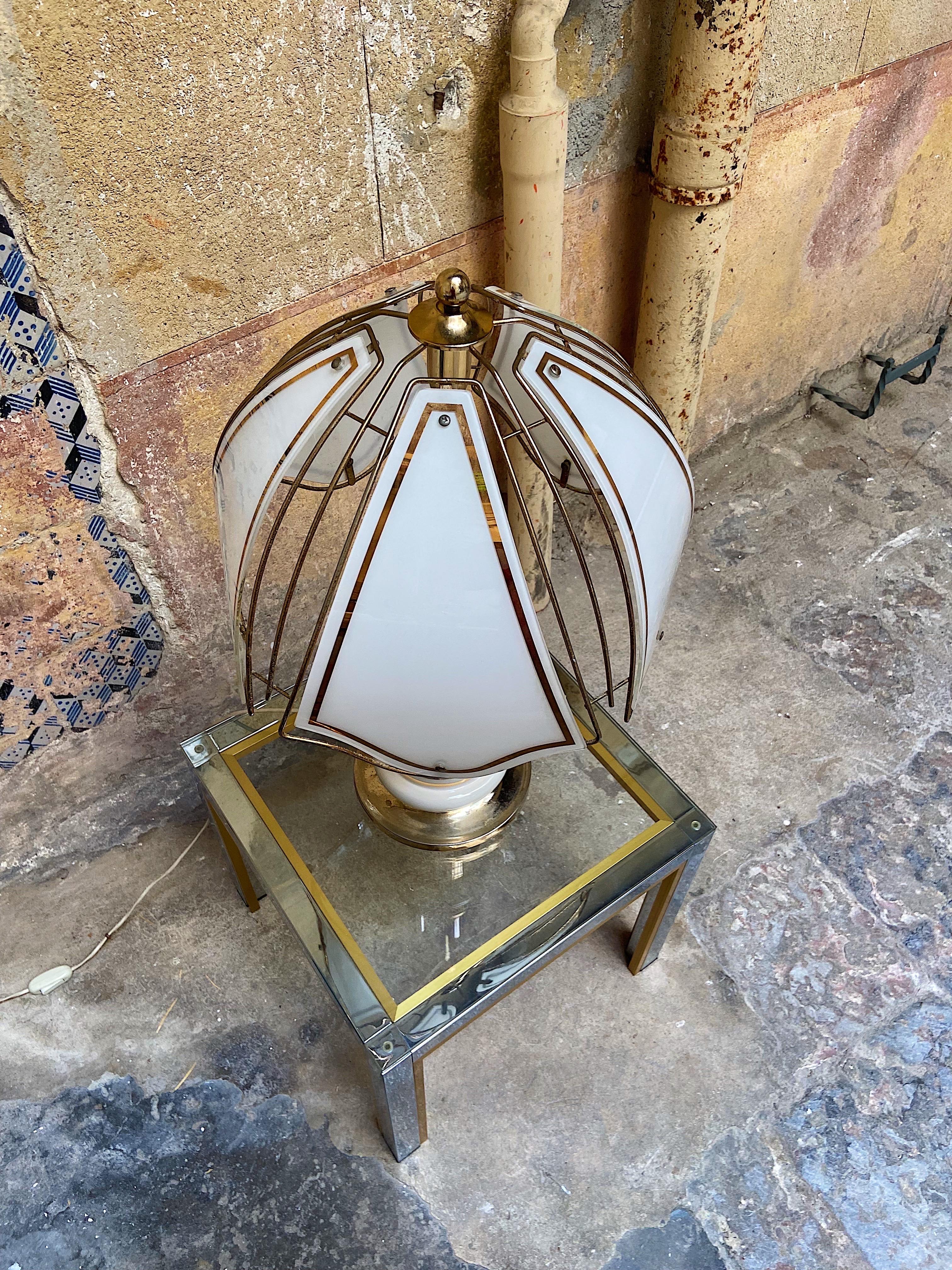 Mid-Century Modern Porcelain and Glass Panel Table Light, 1980s, Italy For Sale 7