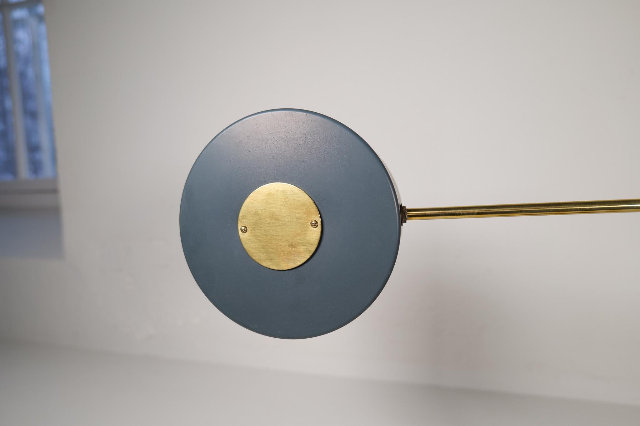 Midcentury Modern Rare Brass and Walnut Table Lamp by Einar Bäckström, Sweden For Sale 8