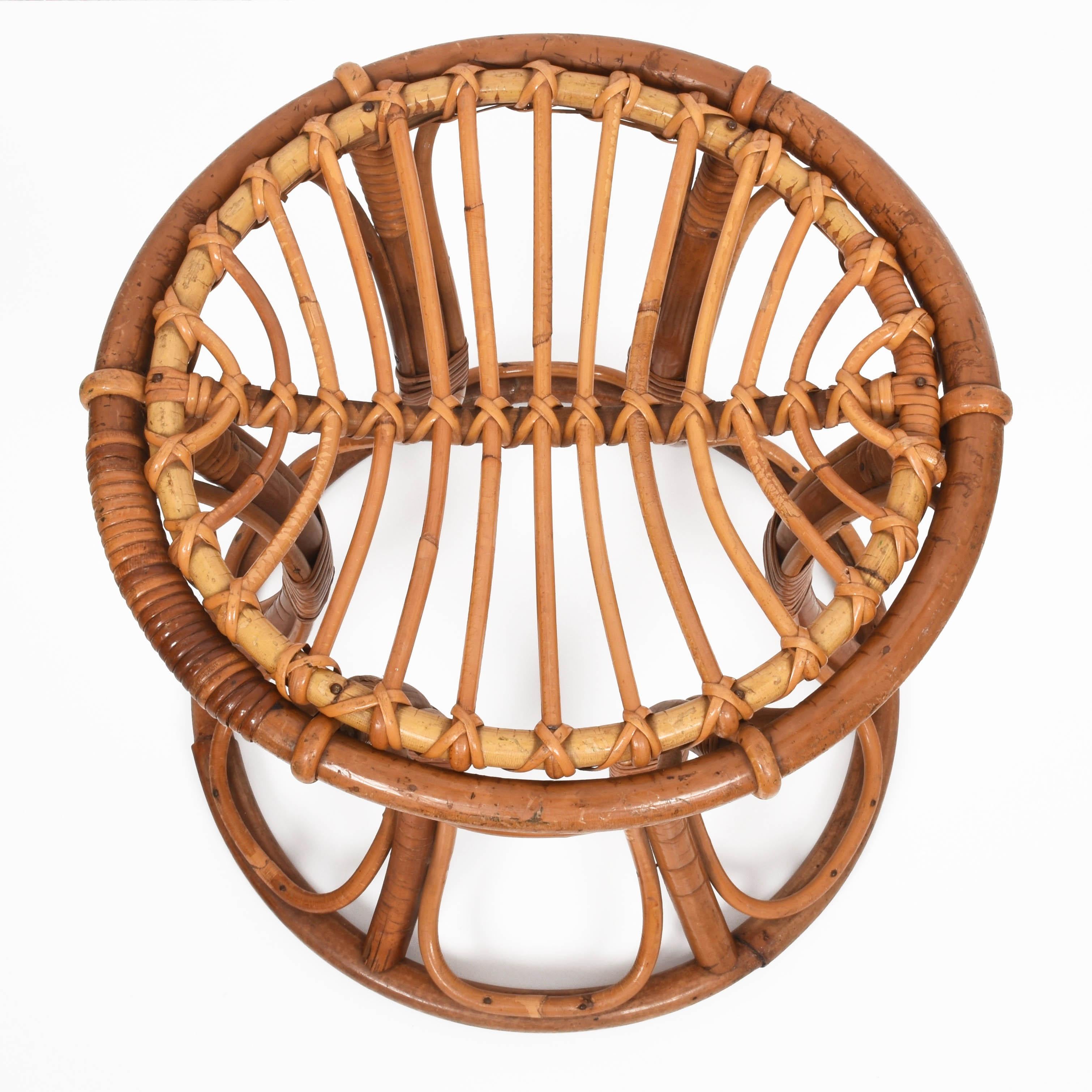 20th Century Mid-Century Modern Rattan and Bamboo Italian Round Stool, 1960s For Sale