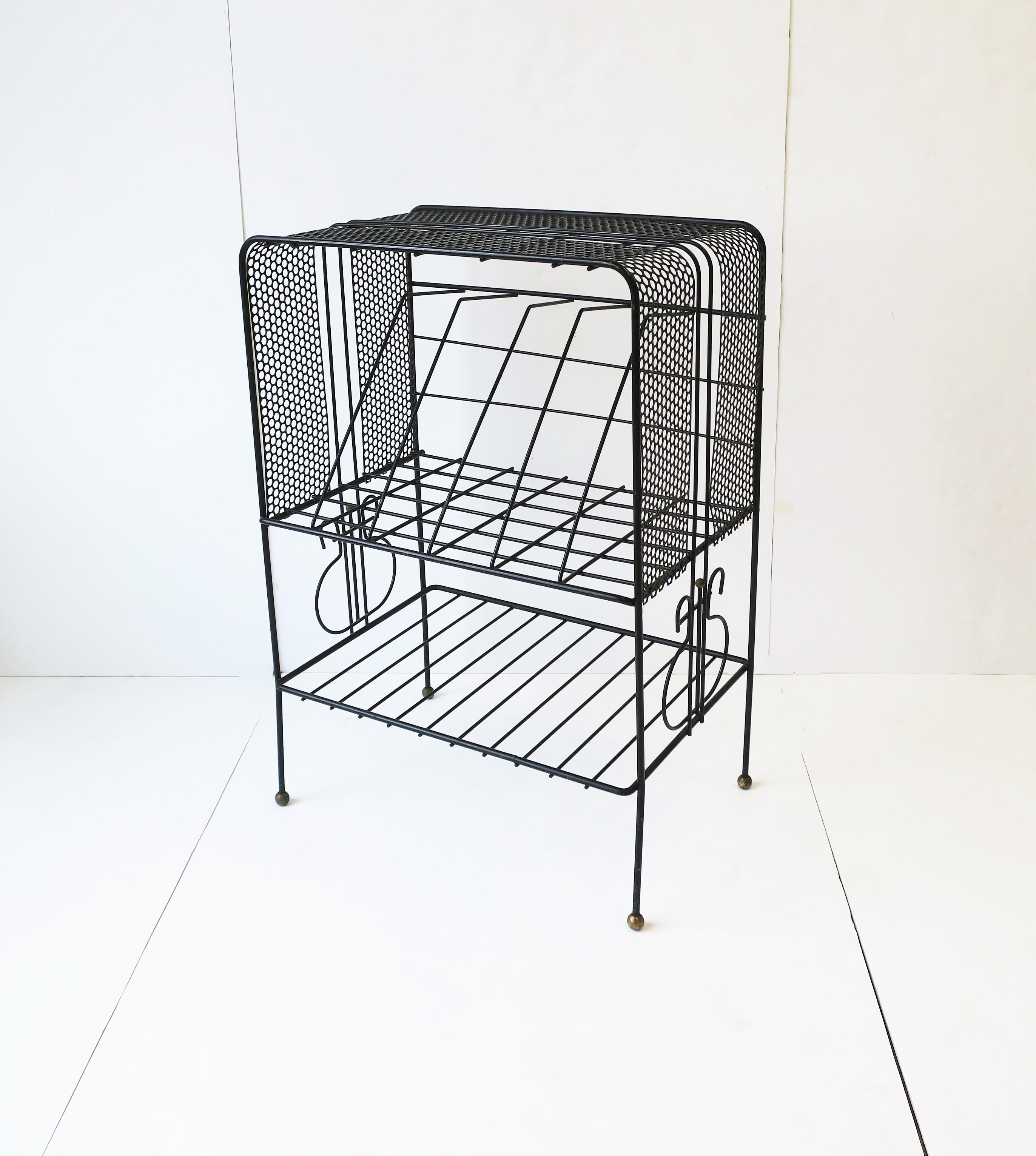 wire record player stand