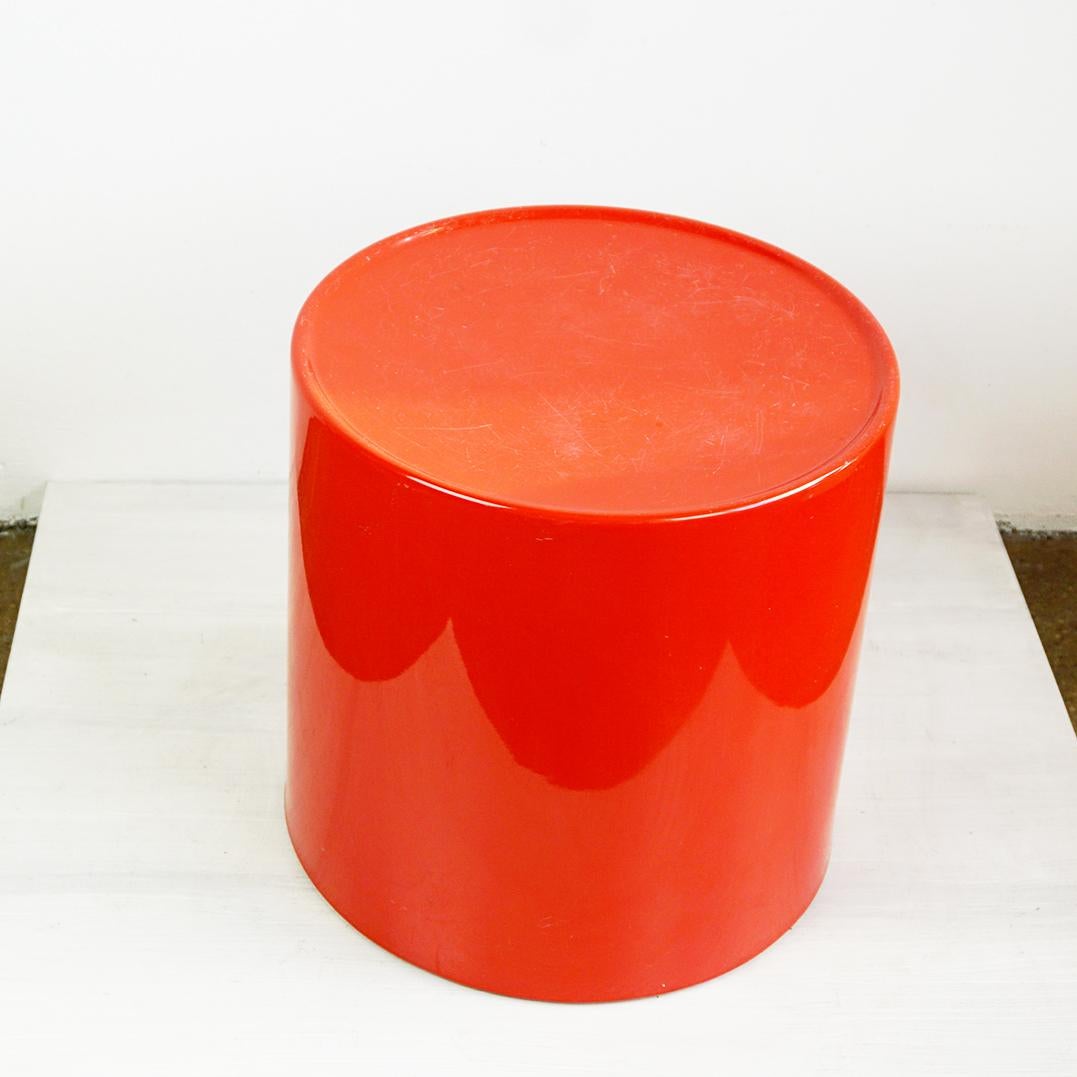 Italian Midcentury Modern red Plastic Table by Emma Gismondi for Artemide Italy For Sale