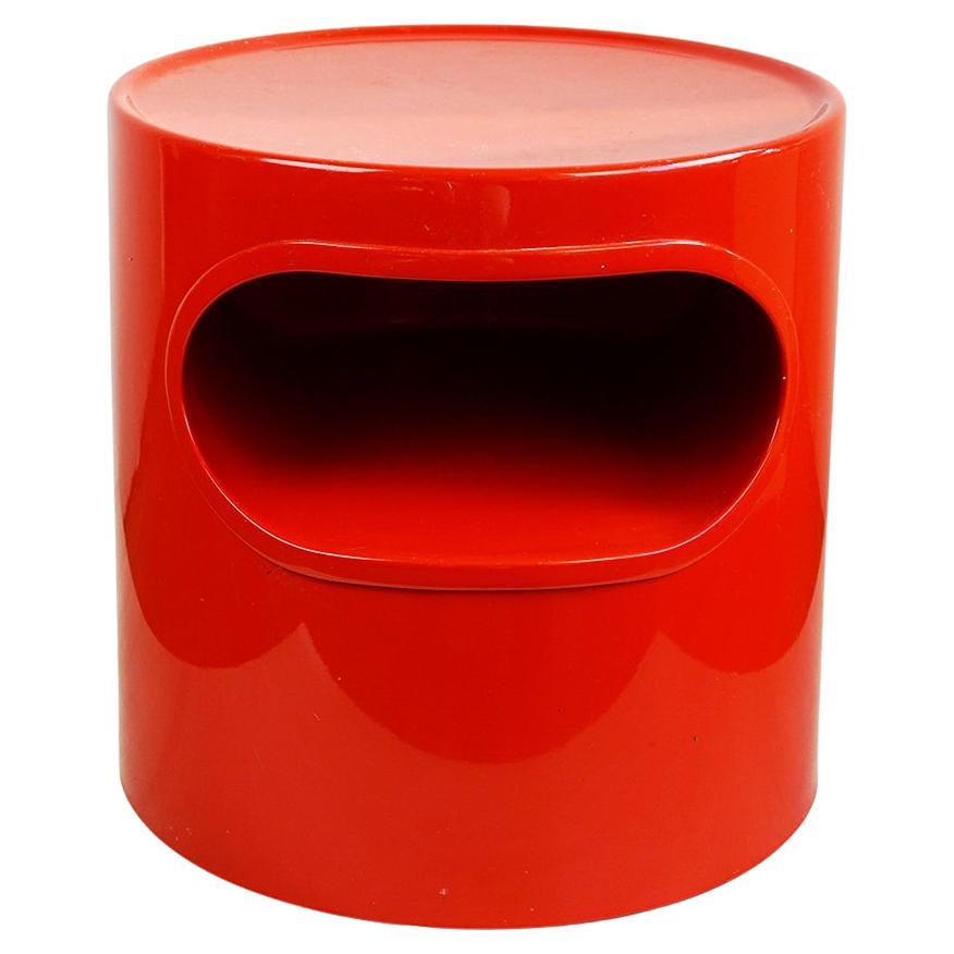 Midcentury Modern red Plastic Table by Emma Gismondi for Artemide Italy For Sale