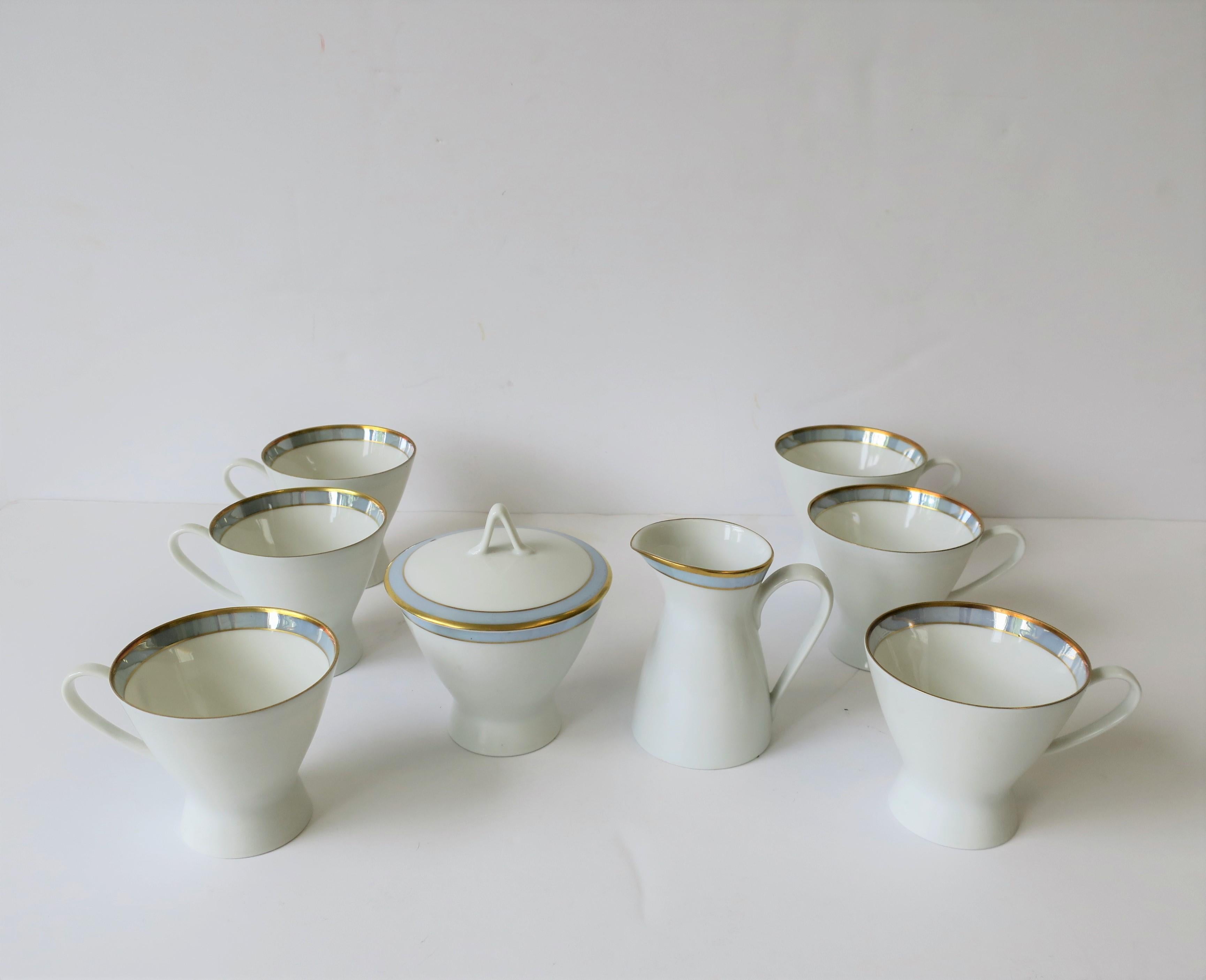 Vernissé The Moderns Modern German Blue & White Porcelain Coffee or Tea Set by Rosenthal   en vente