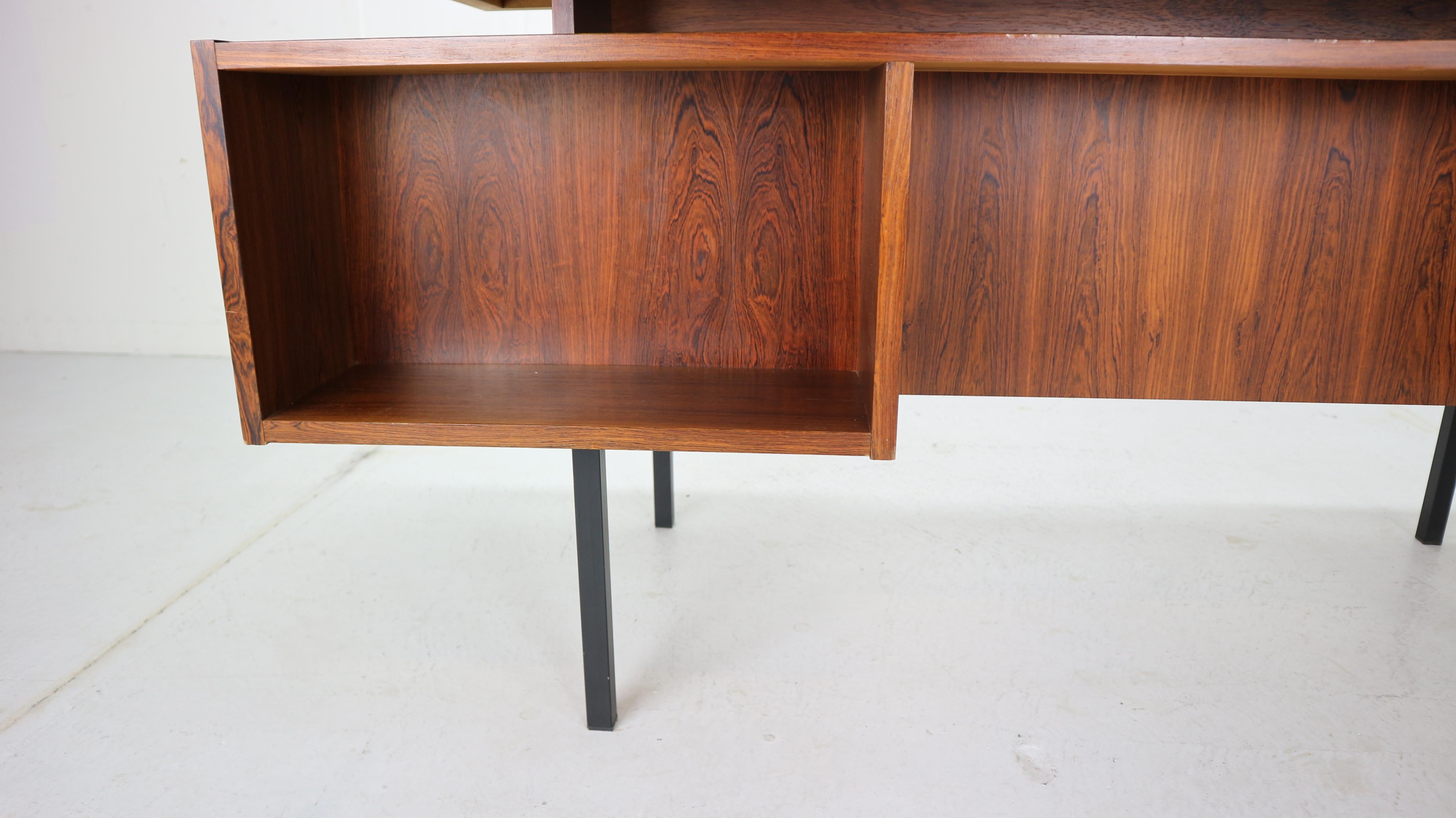 Mid-Century Modern Rosewood Writing Table Desk by Leo Bub for Wertmöbel, 1960s 4
