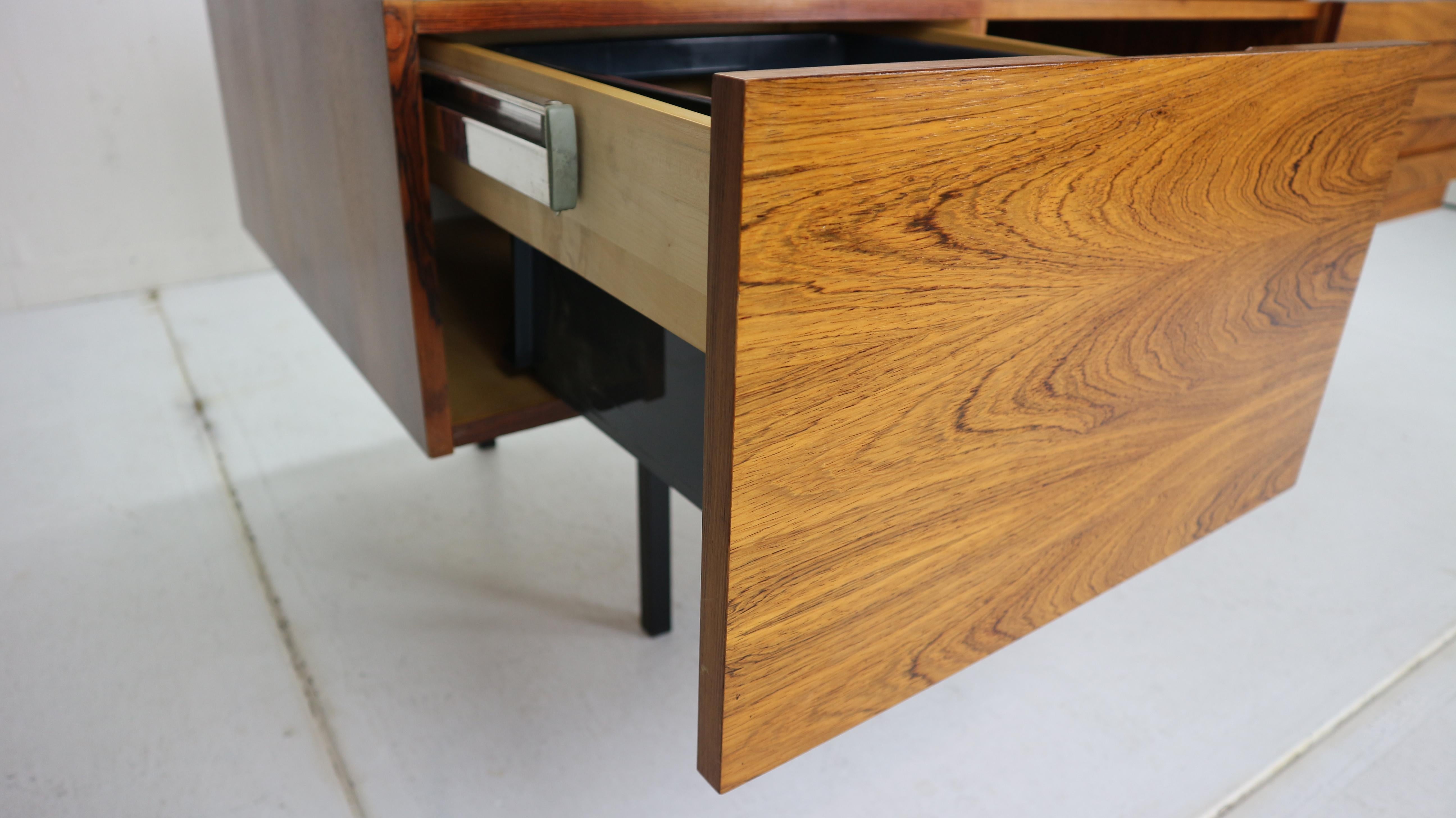 Mid-Century Modern Rosewood Writing Table Desk by Leo Bub for Wertmöbel, 1960s 10