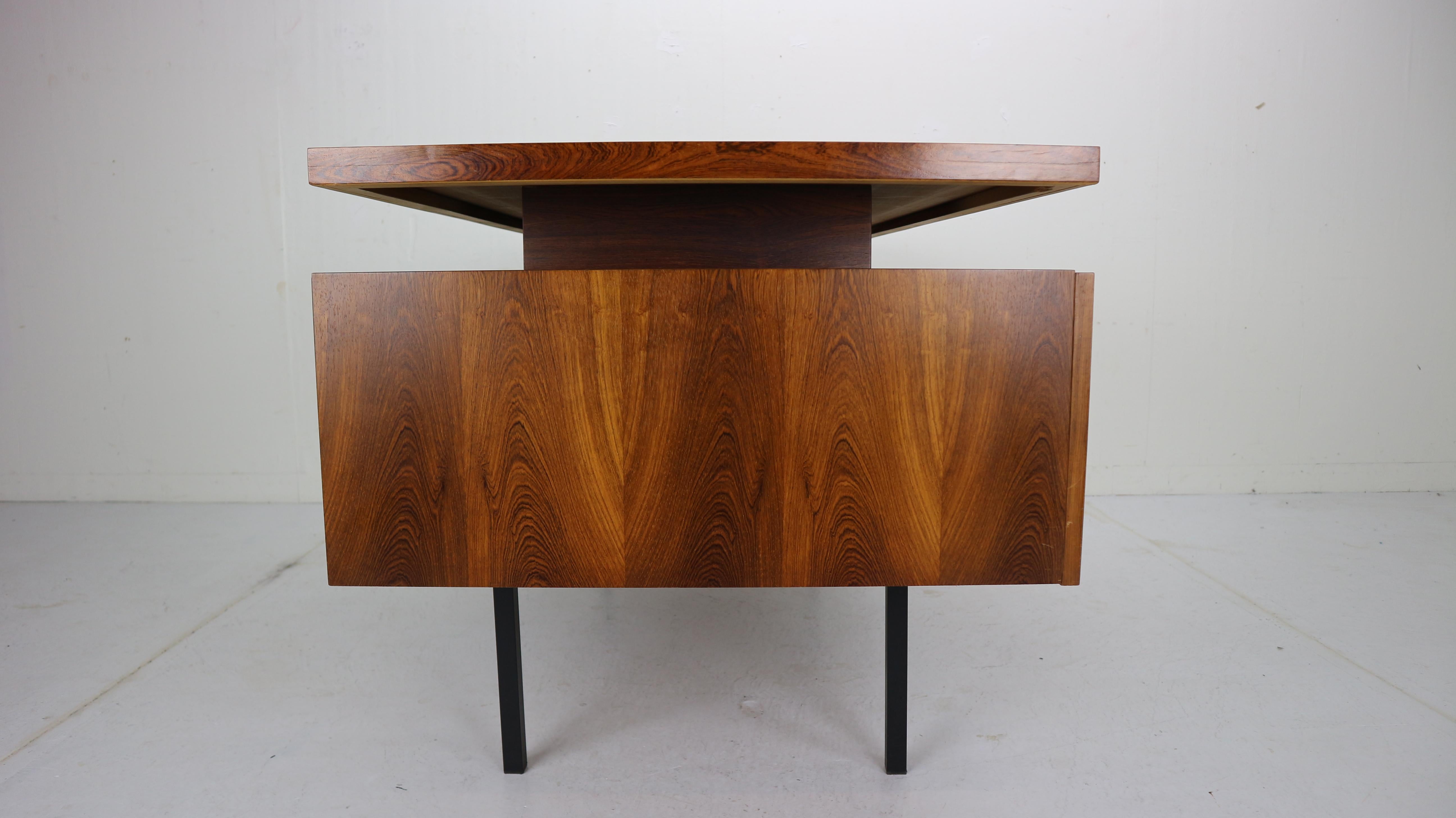 Mid-20th Century Mid-Century Modern Rosewood Writing Table Desk by Leo Bub for Wertmöbel, 1960s