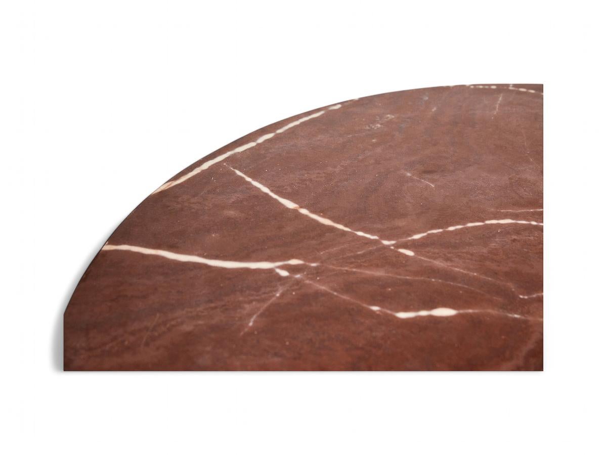 20ième siècle Table ronde moderne du milieu du siècle en bois de feuillus et granit de Jorge Zalszupin, Brésil en vente