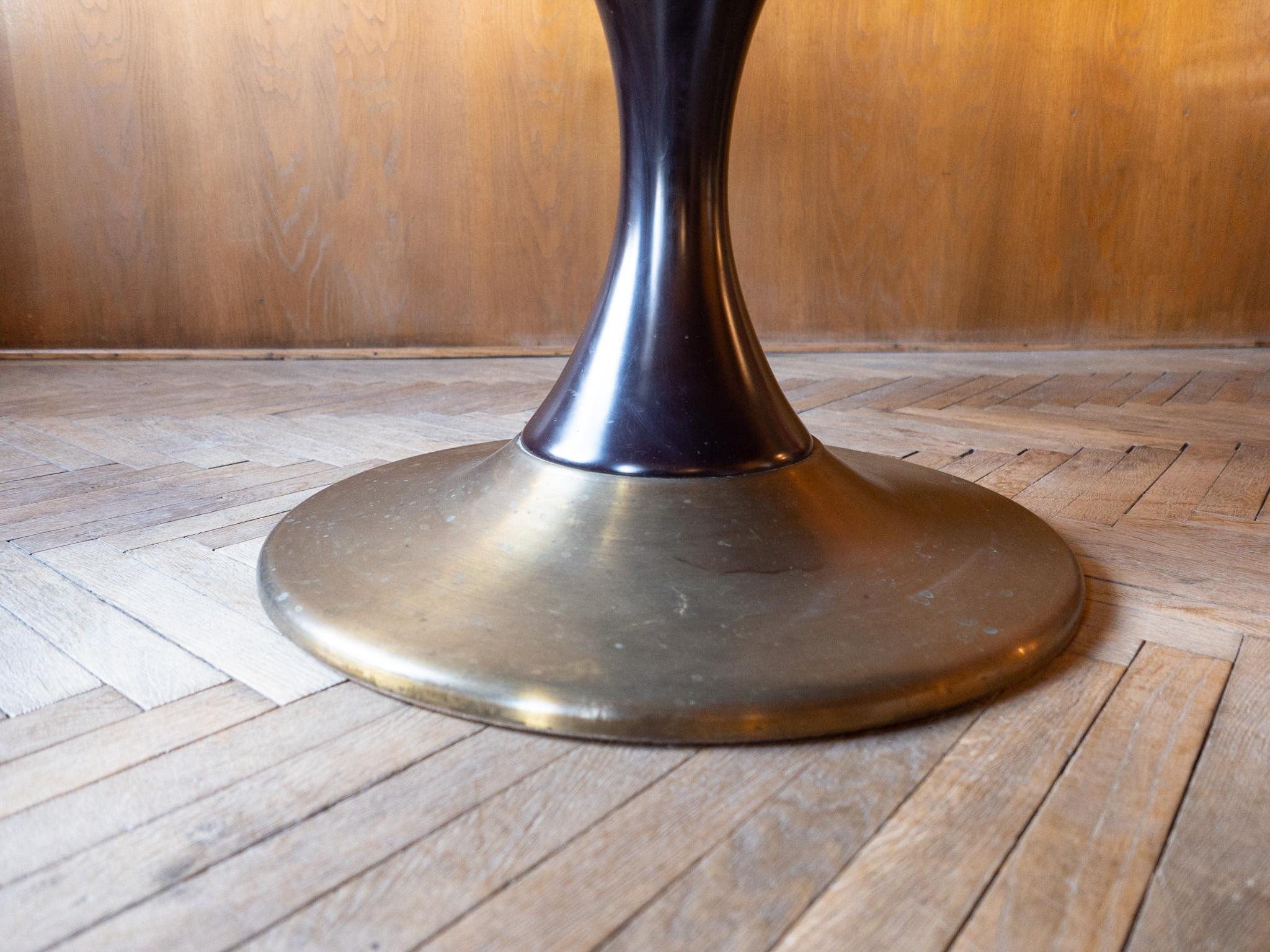 Mid-Century Modern Round Wooden Brass Dining Table, Italy, 1950s For Sale 6