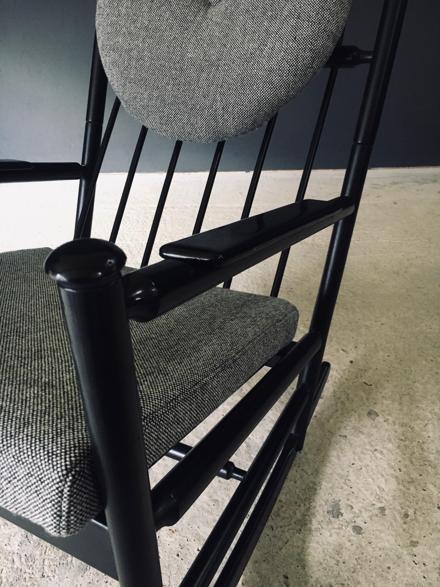 The Modern Scandinavian Design Rocking Chair, Suède 1960's en vente 3