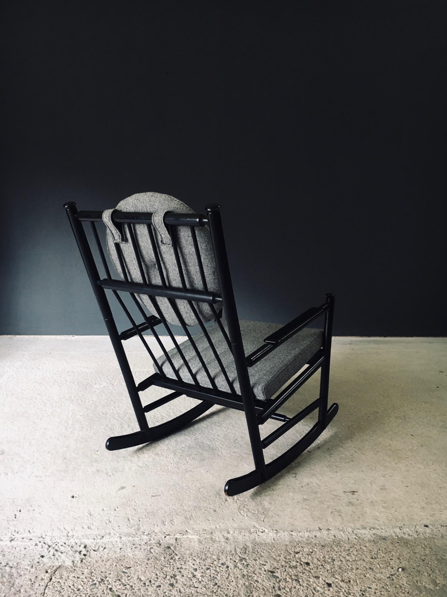 The Modern Scandinavian Design Rocking Chair, Suède 1960's Bon état - En vente à Oud-Turnhout, VAN