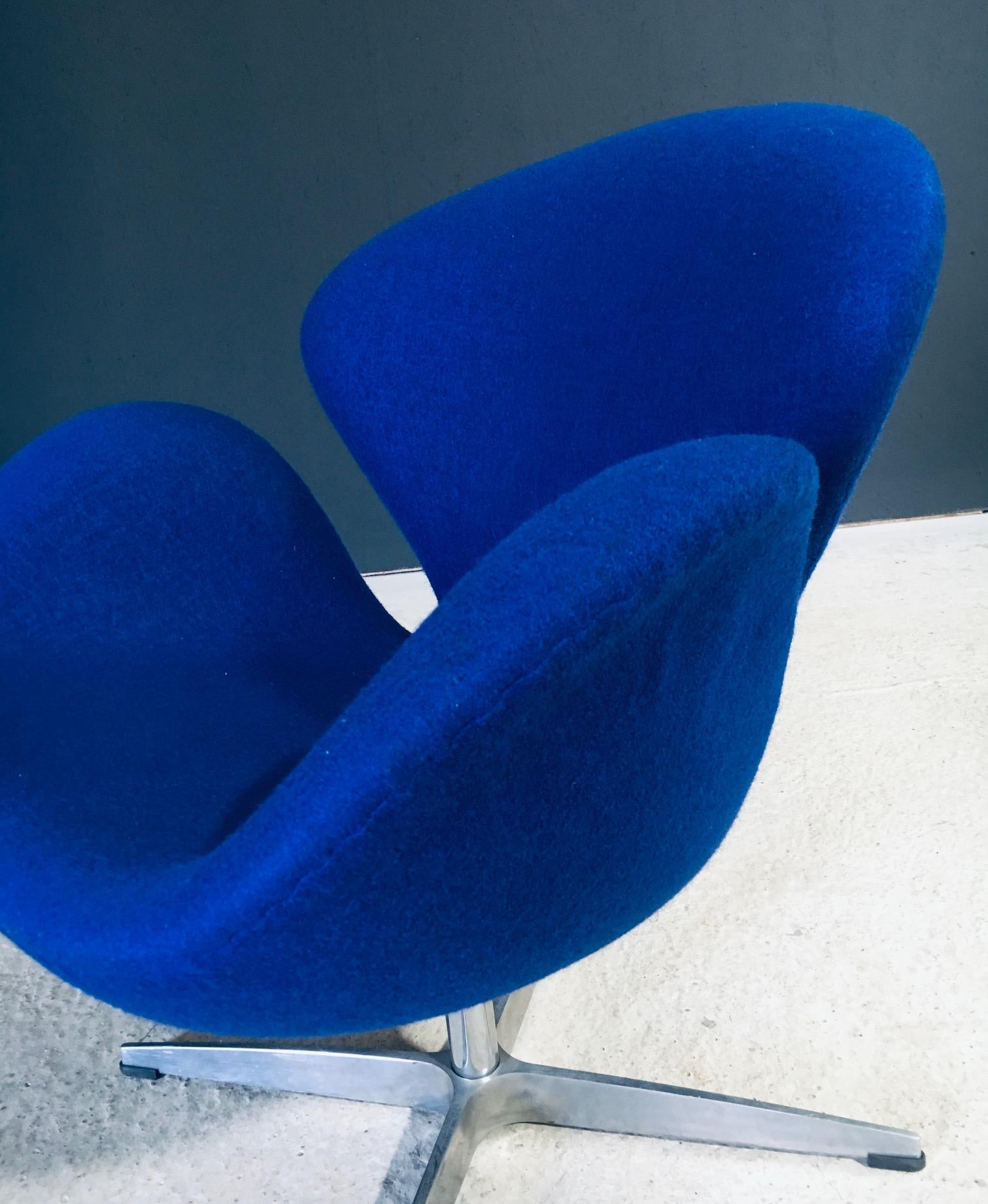 Midcentury Modern Scandinavian Design SWAN Chair by Arne Jacobsen, Denmark 1970s en vente 6
