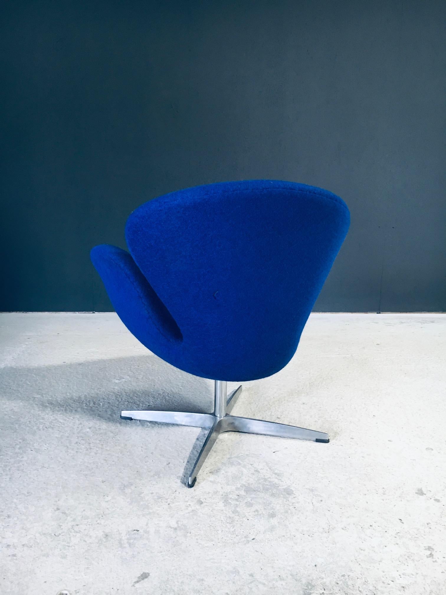 Danois Midcentury Modern Scandinavian Design SWAN Chair by Arne Jacobsen, Denmark 1970s en vente