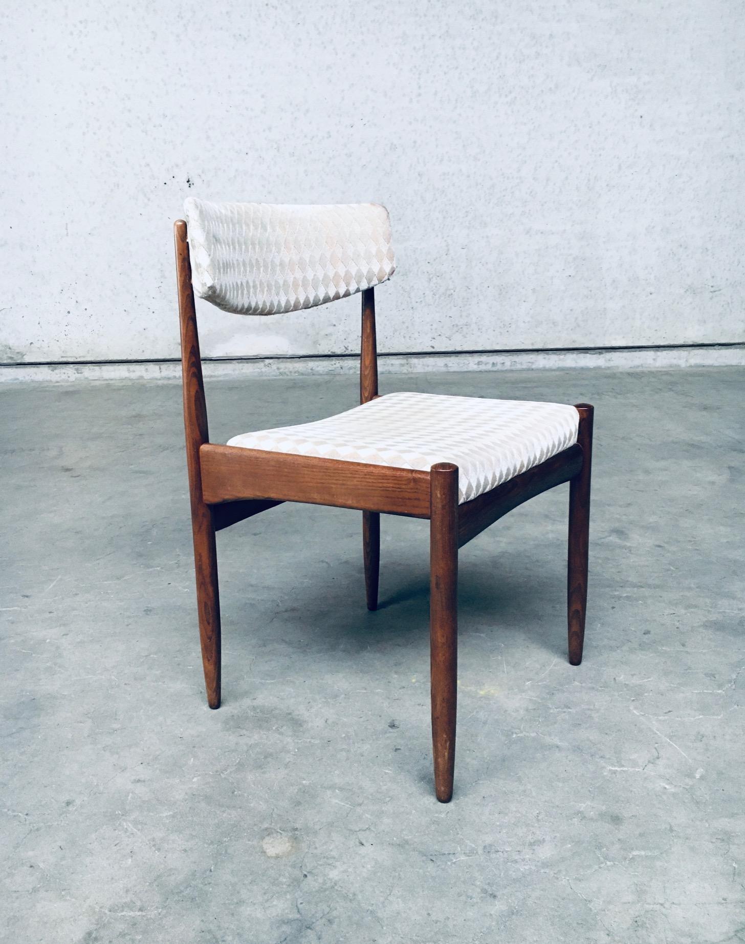 Mid-Century Modern Scandinavian Design Teak Dining Chair Set, 1960's For Sale 4