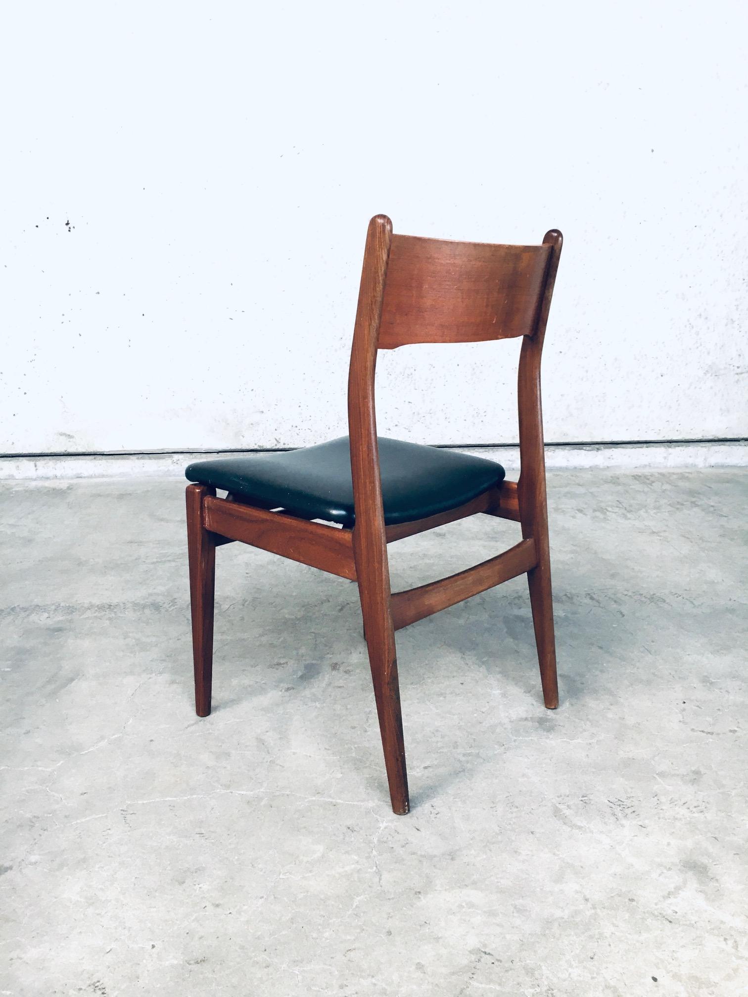 Mid-Century Modern Scandinavian Design Teak Dining Chair Set For Sale 5
