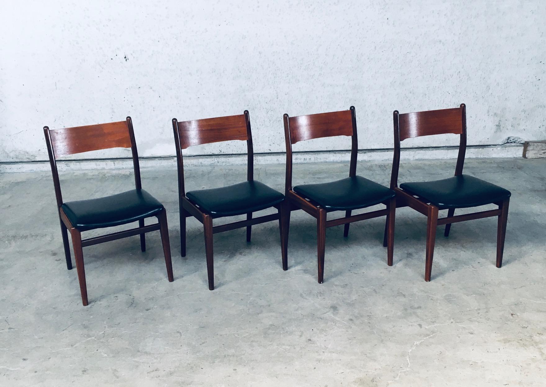 Danois Ensemble de chaises à manger en teck de style scandinave moderne du milieu du siècle dernier en vente