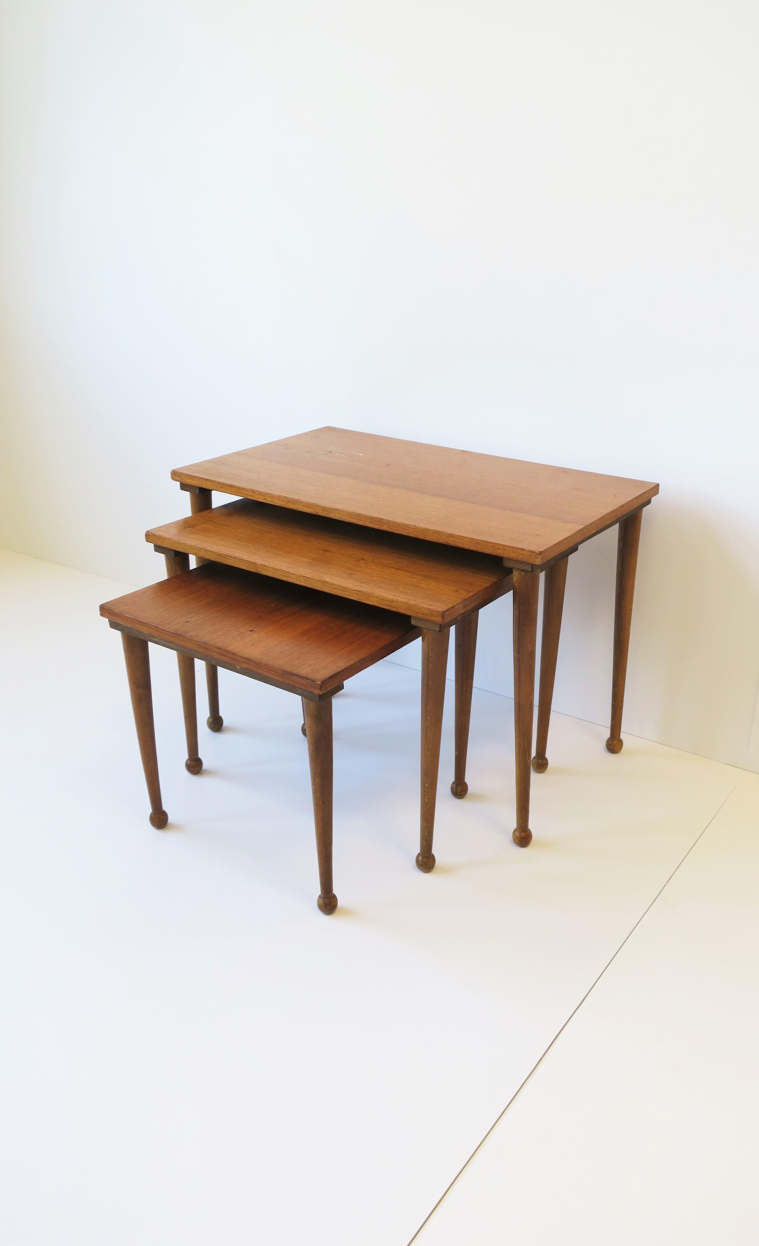 Midcentury Modern Scandinavian Modern Nesting Tables, Set of 3 1
