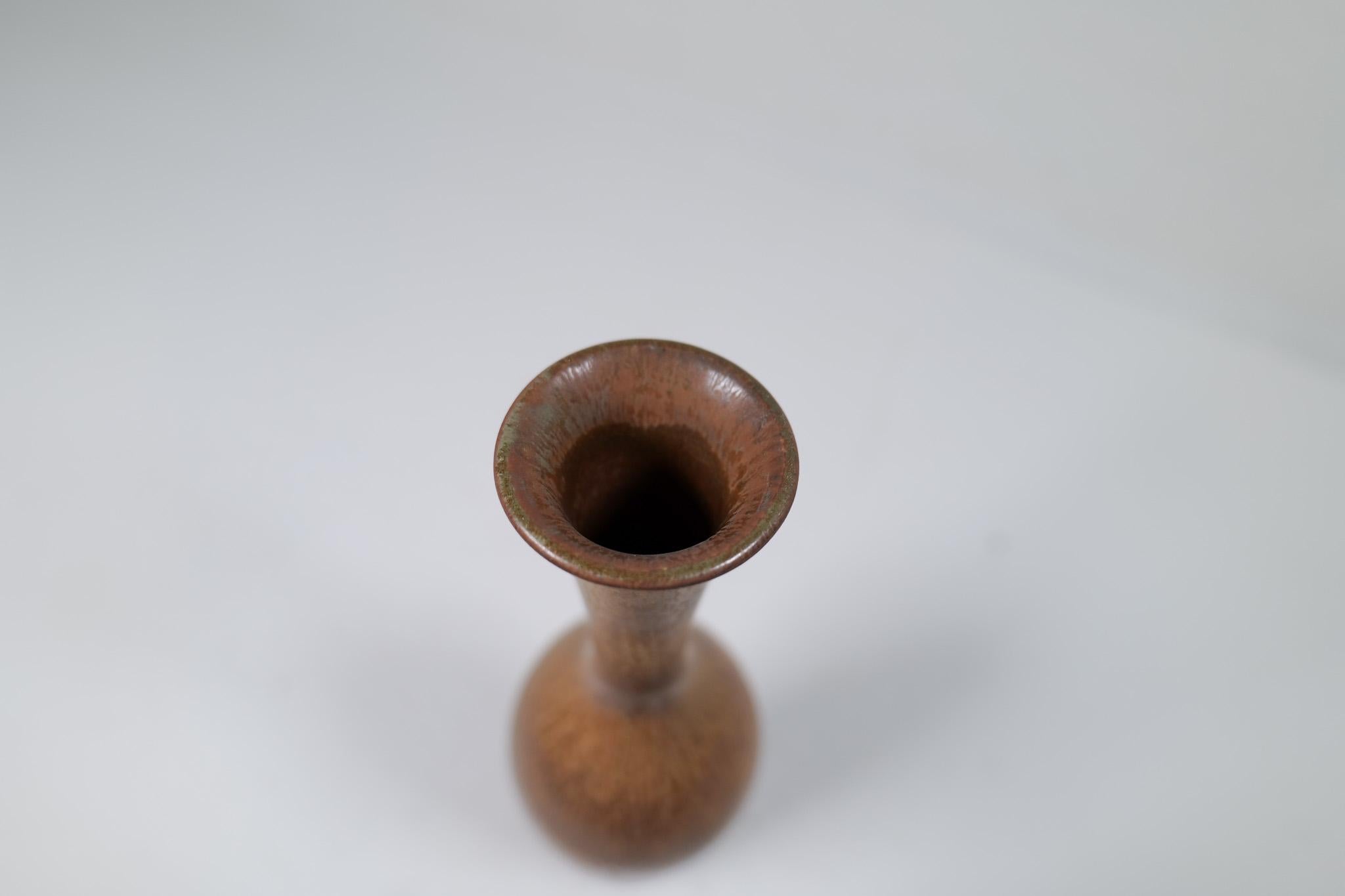 Midcentury Modern Skulpturale Vase aus Keramik Gunnar Nylund Rörstrand Schweden im Angebot 1