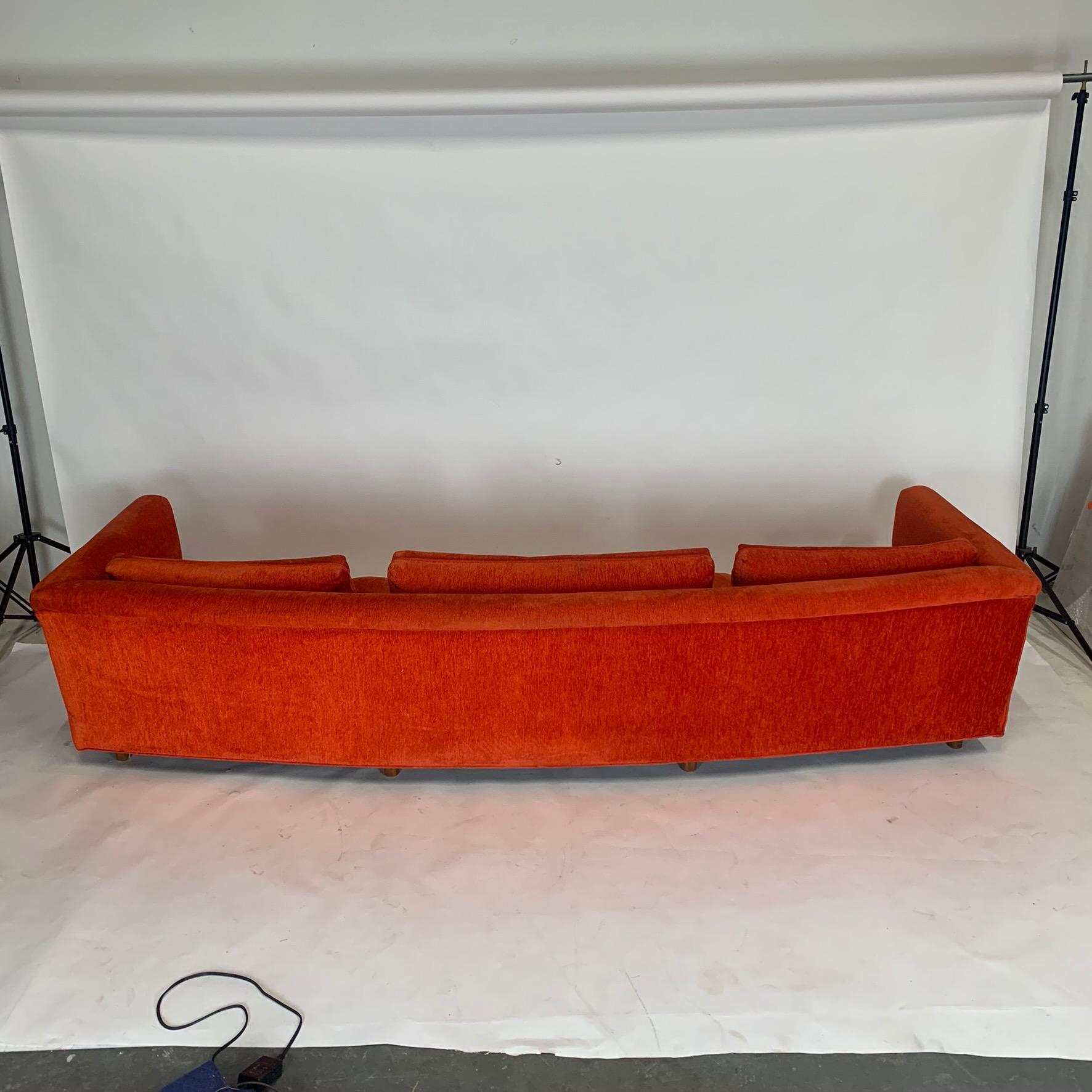 Mid-Century Modern Sculptural Curved Tufted Erwin Lambeth Sofa in Red 12