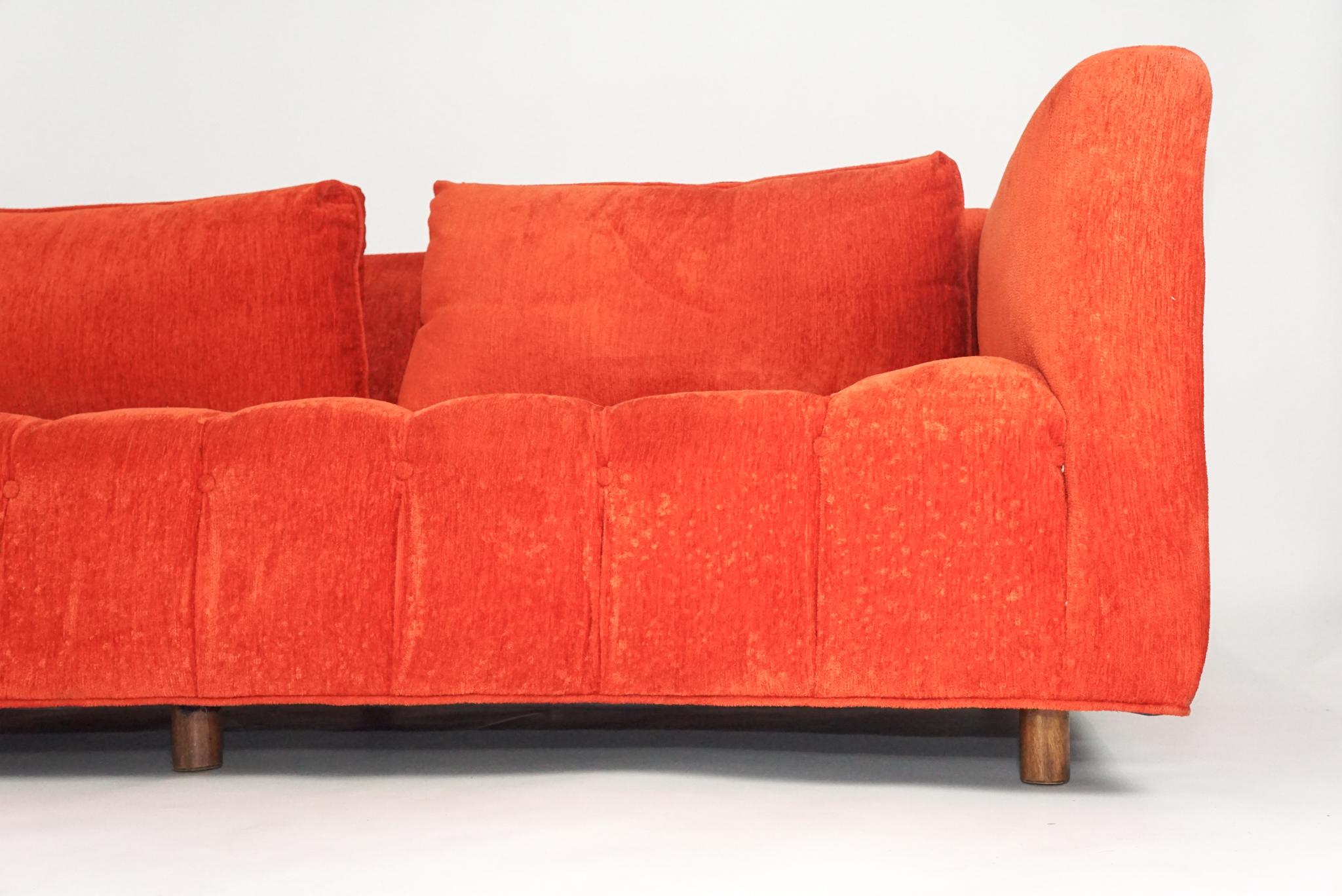 Mid-Century Modern Sculptural Curved Tufted Erwin Lambeth Sofa in Red 2